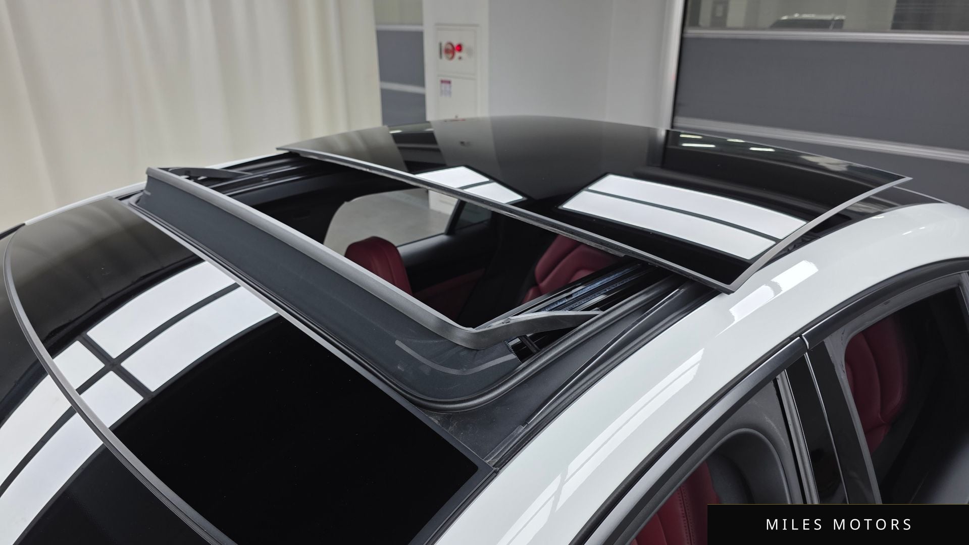 Porsche 파나메라 (971) 2021 — миниатюра 25