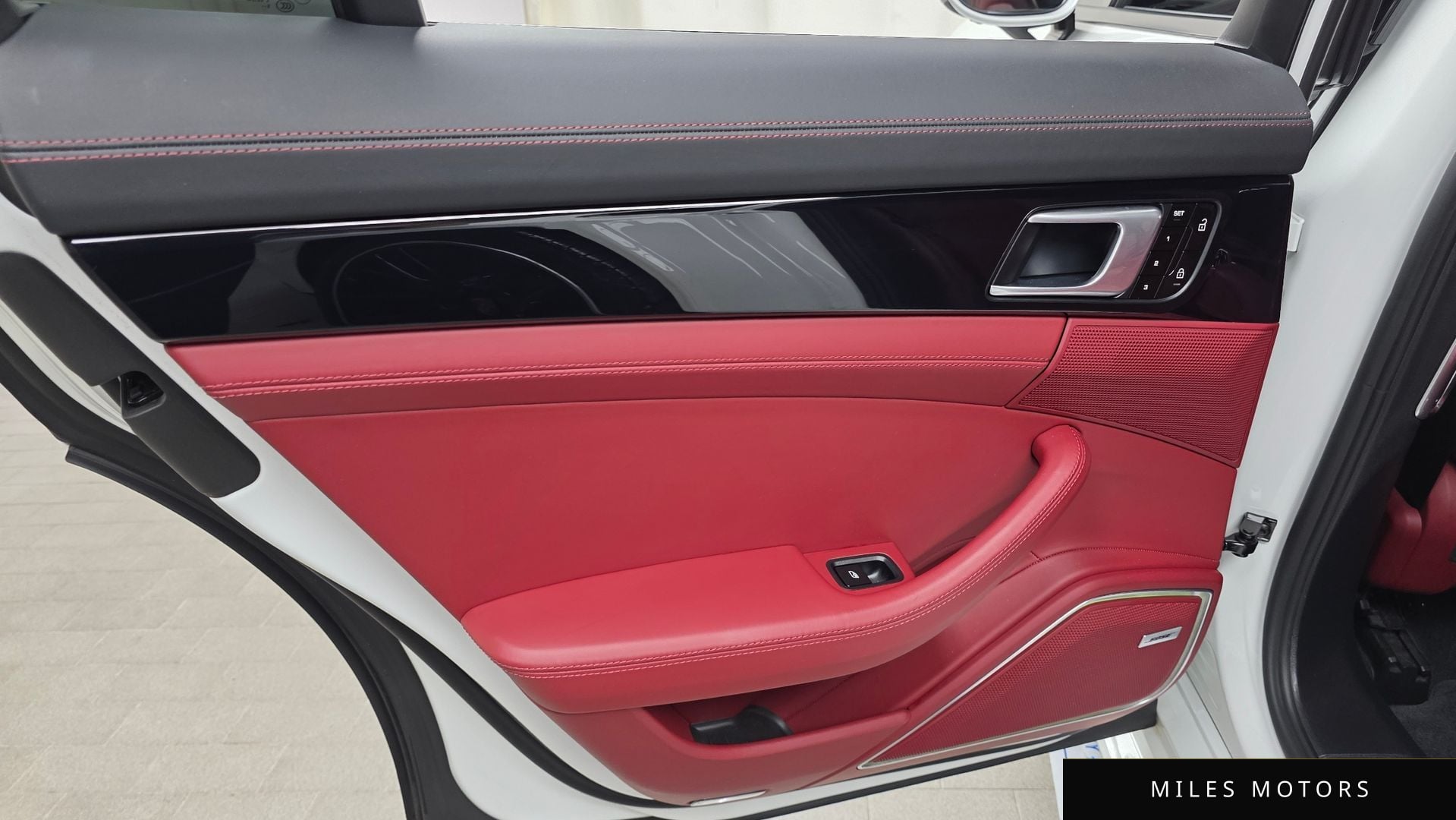 Porsche 파나메라 (971) 2021 — миниатюра 15