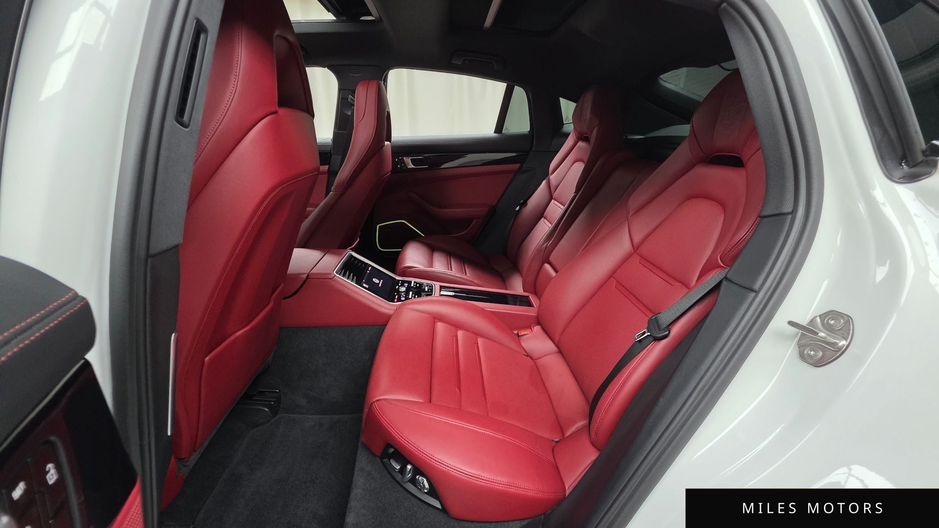 Porsche 파나메라 (971) 2021 — миниатюра 16