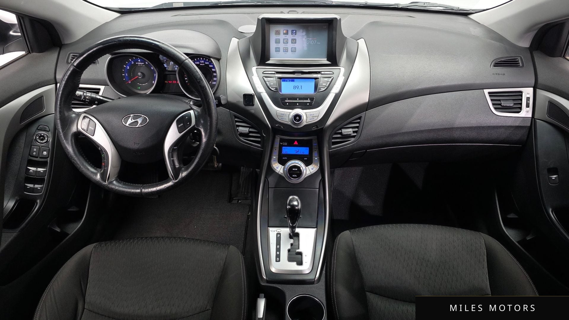 Hyundai AVANTE 2012 — миниатюра 10