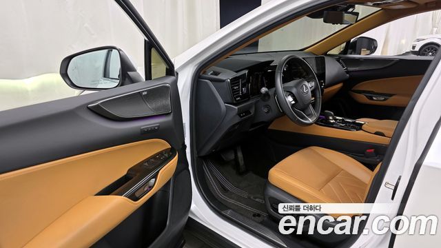 Лексус NX350h 2025 — миниатюра 13