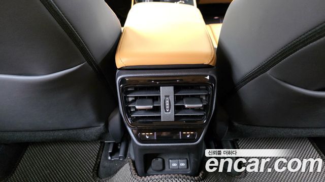 Лексус NX350h 2025 — миниатюра 24