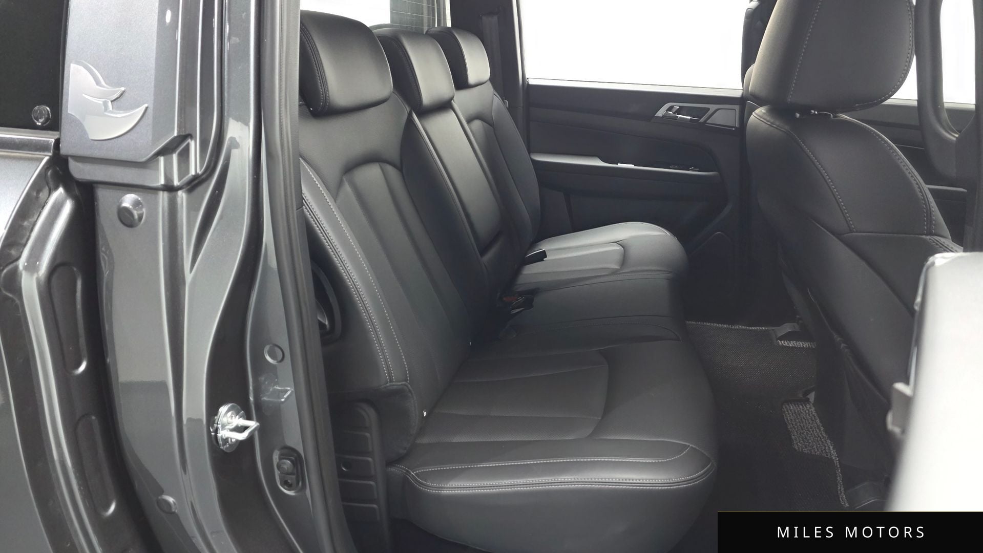 KG Mobility Musso 2025 — миниатюра 11