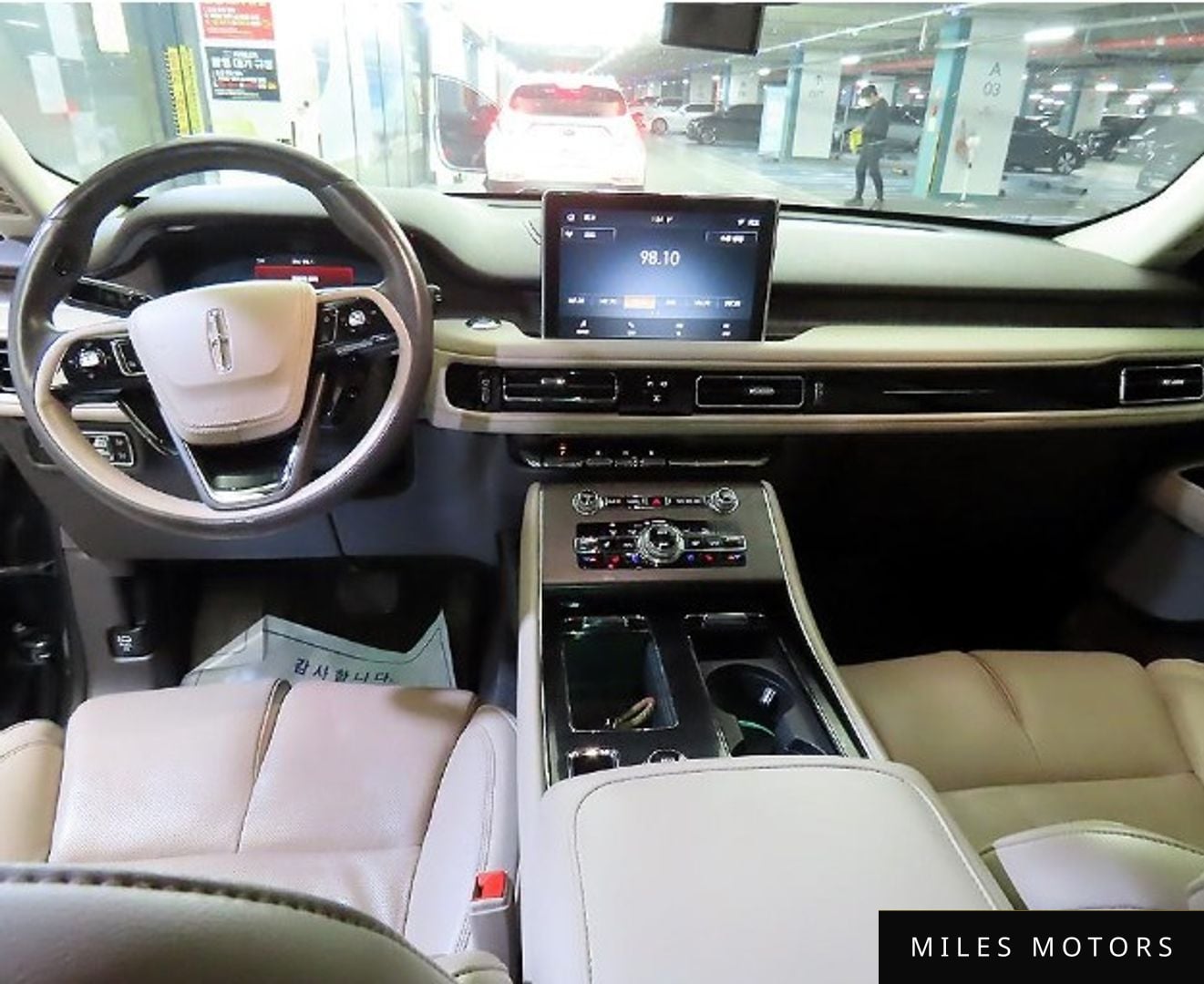 Lincoln Aviator 2023 — миниатюра 9