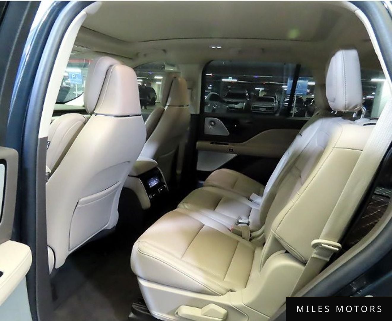 Lincoln Aviator 2023 — миниатюра 12