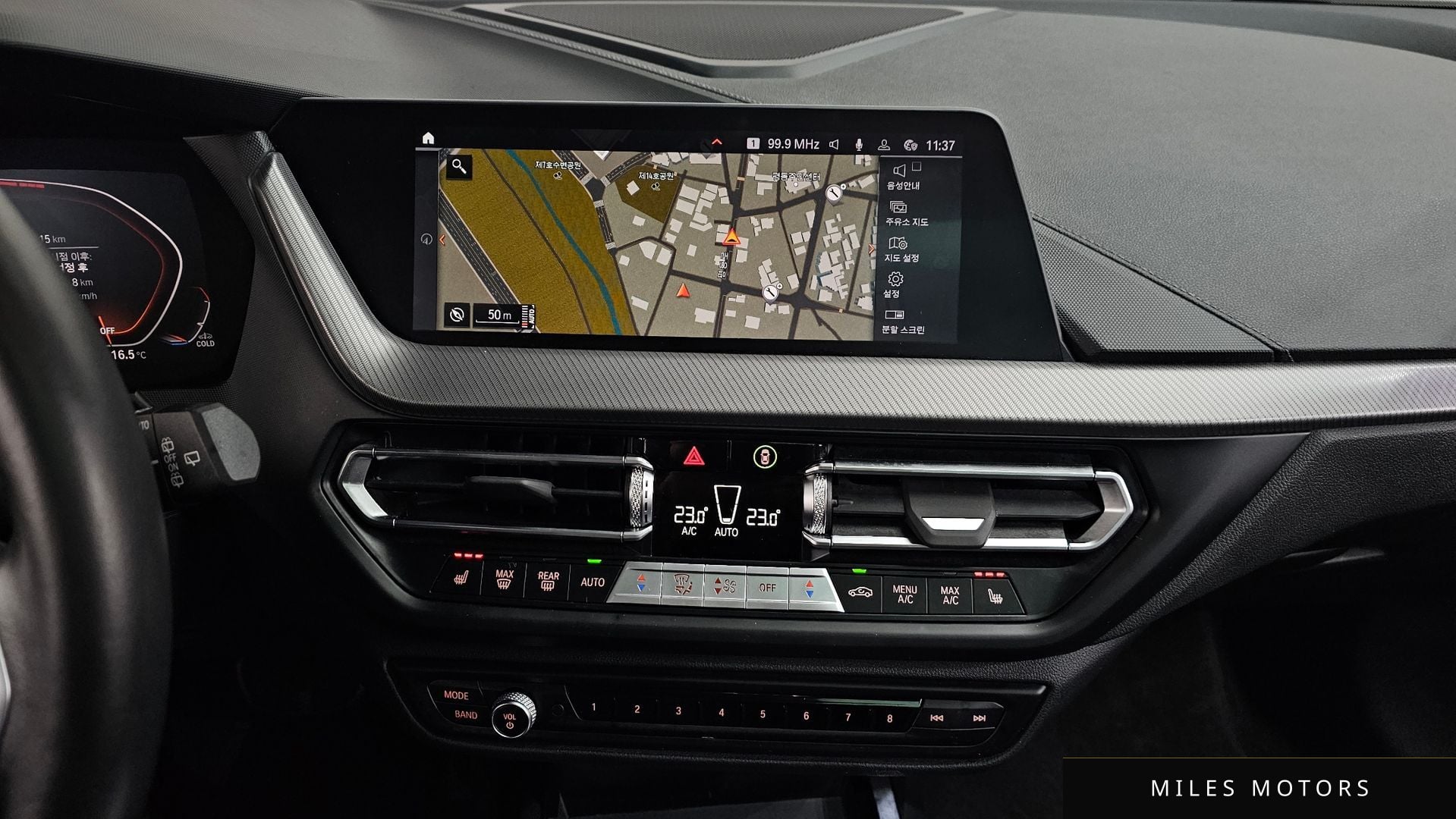 BMW 1 Series (F40) 2022 — миниатюра 21