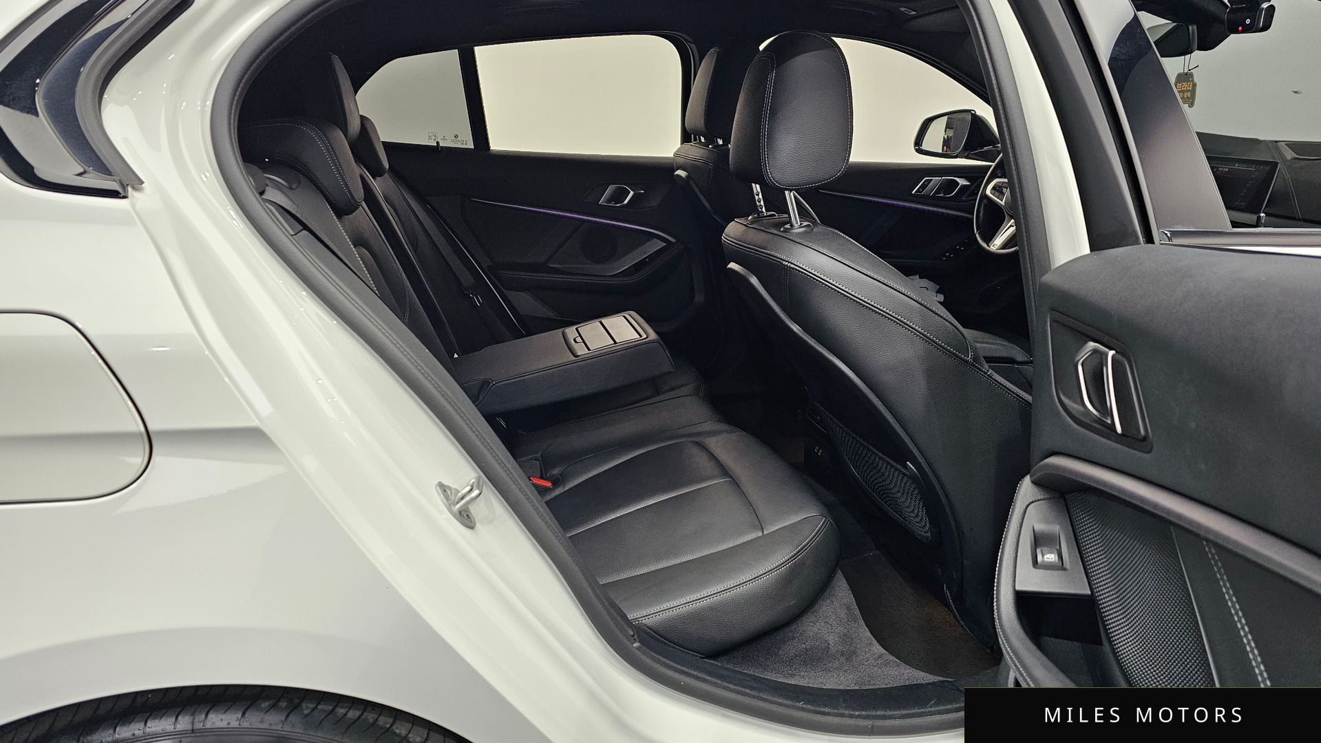 BMW 1 Series (F40) 2022 — миниатюра 16