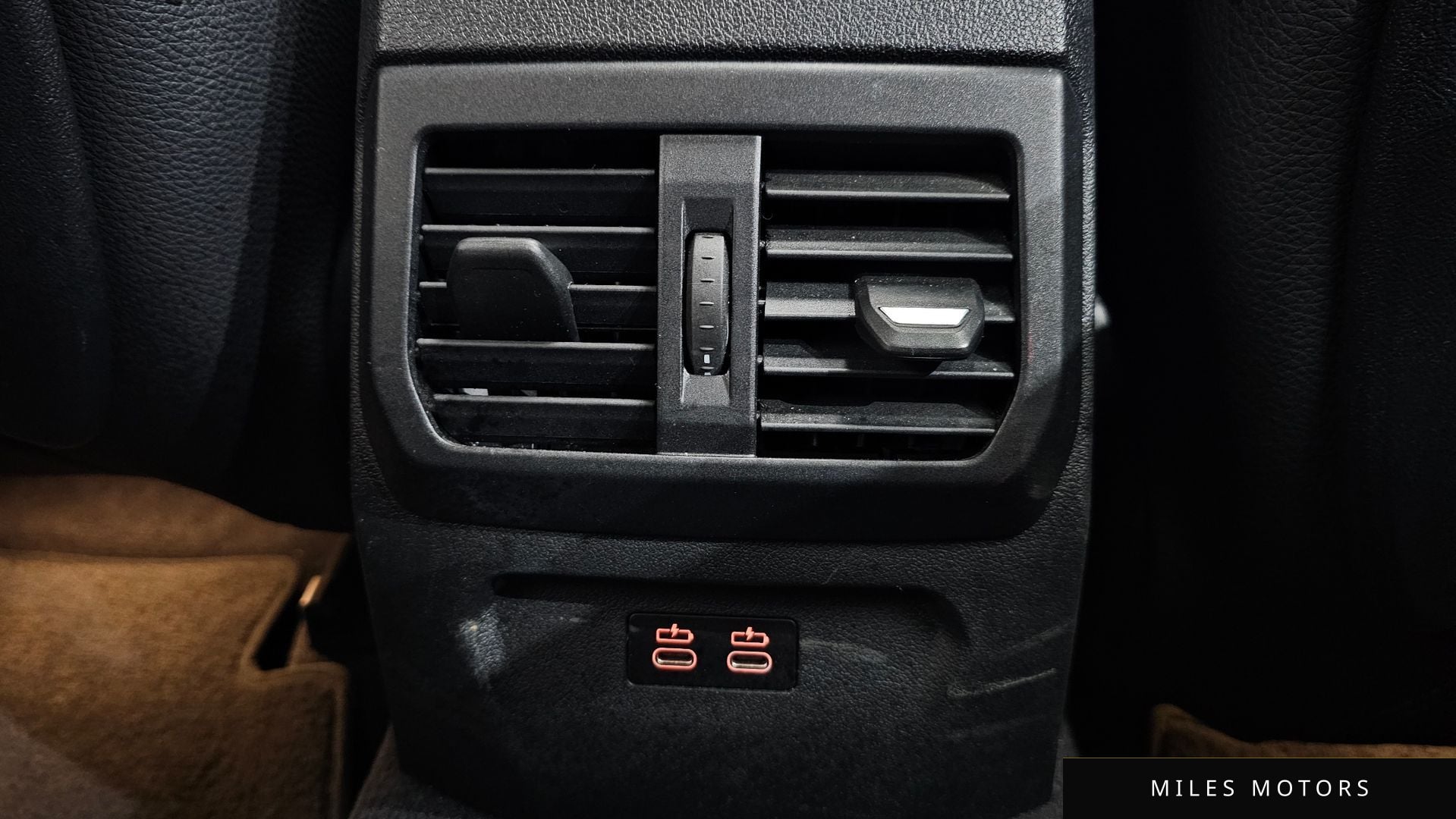 BMW 1 Series (F40) 2022 — миниатюра 31