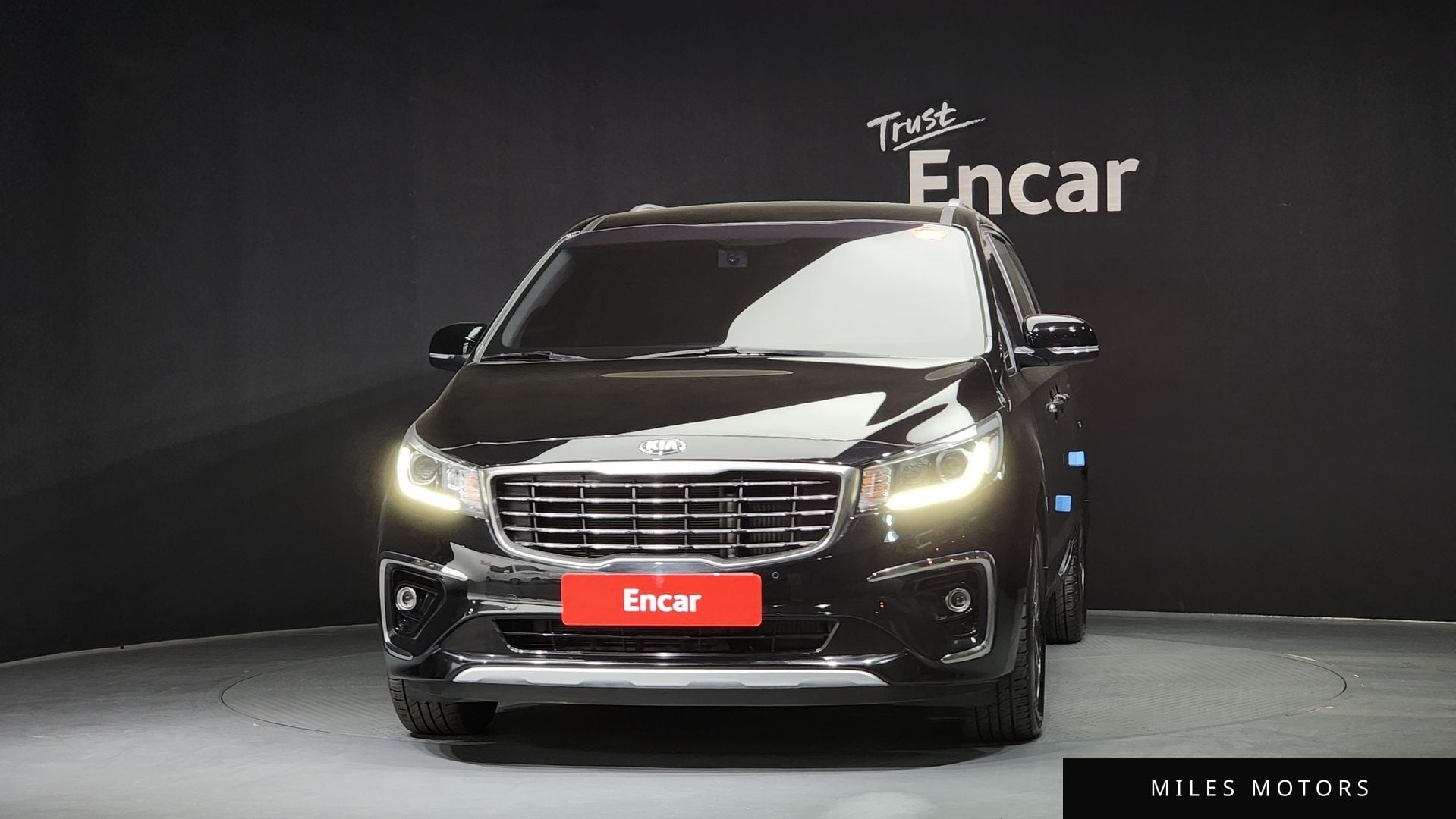 Kia Canival 2020 — миниатюра 3