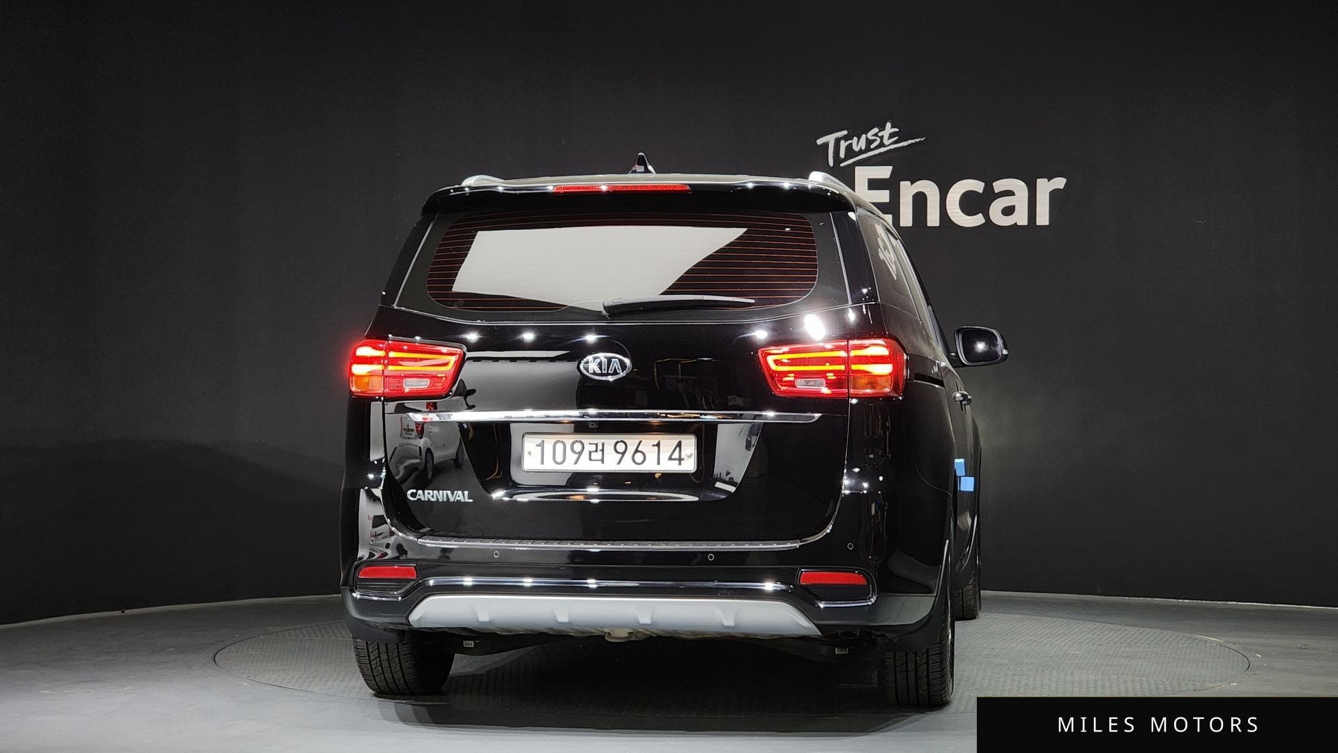 Kia Canival 2020 — миниатюра 4