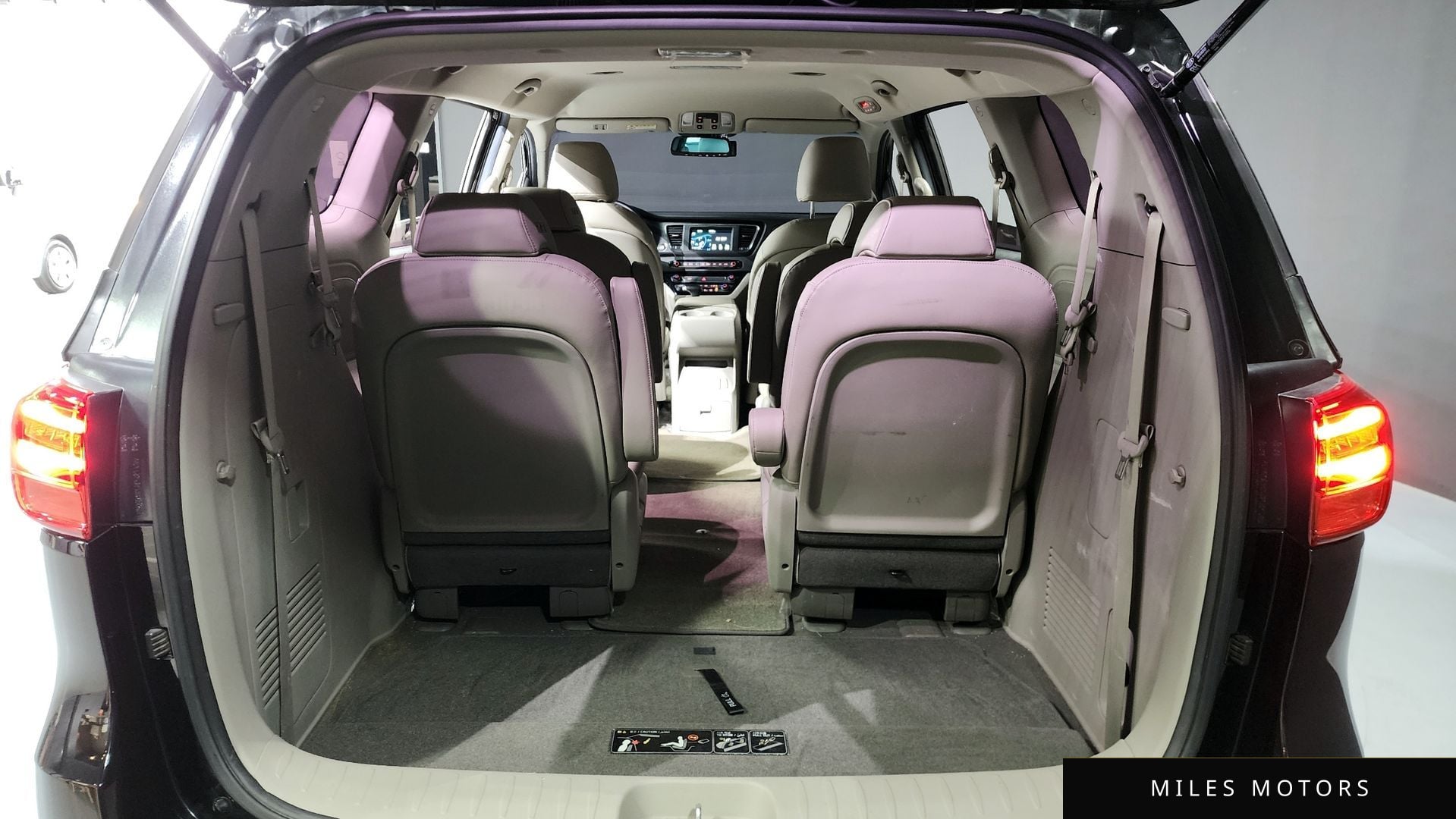 Kia Canival 2020 — миниатюра 26