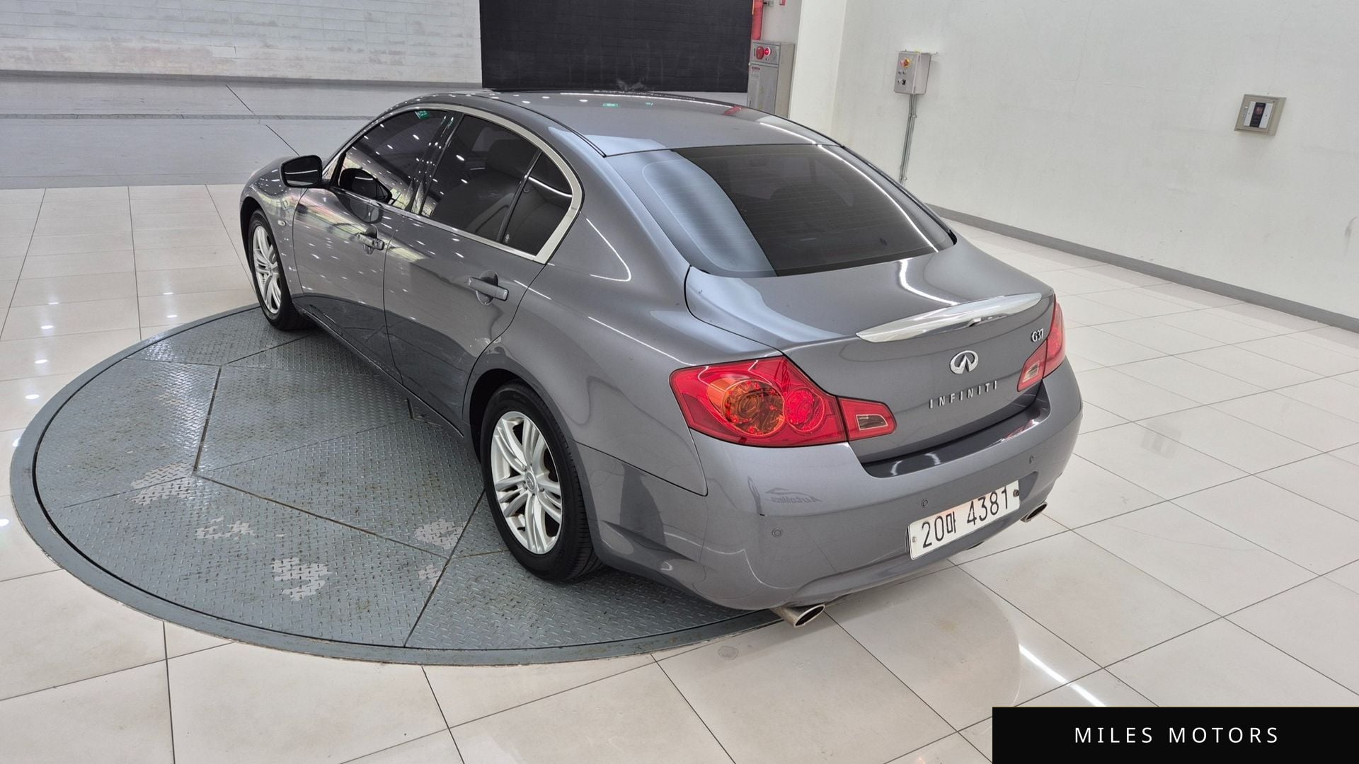 Infiniti G37 2010 — миниатюра 20