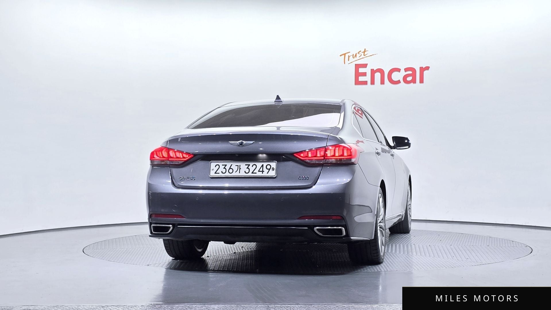 Hyundai Genesis 2016 — миниатюра 4