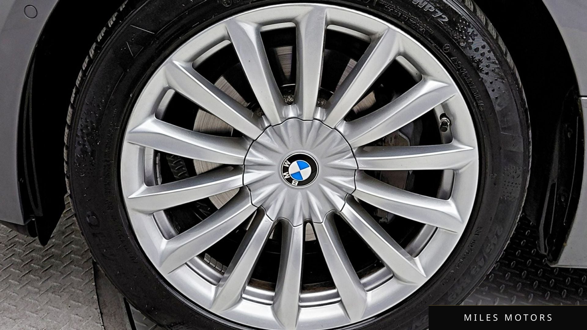 BMW 6 Series GT (G32) 2022 — миниатюра 5