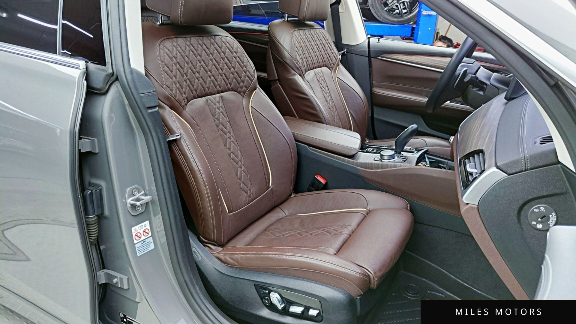 BMW 6 Series GT (G32) 2022 — миниатюра 11