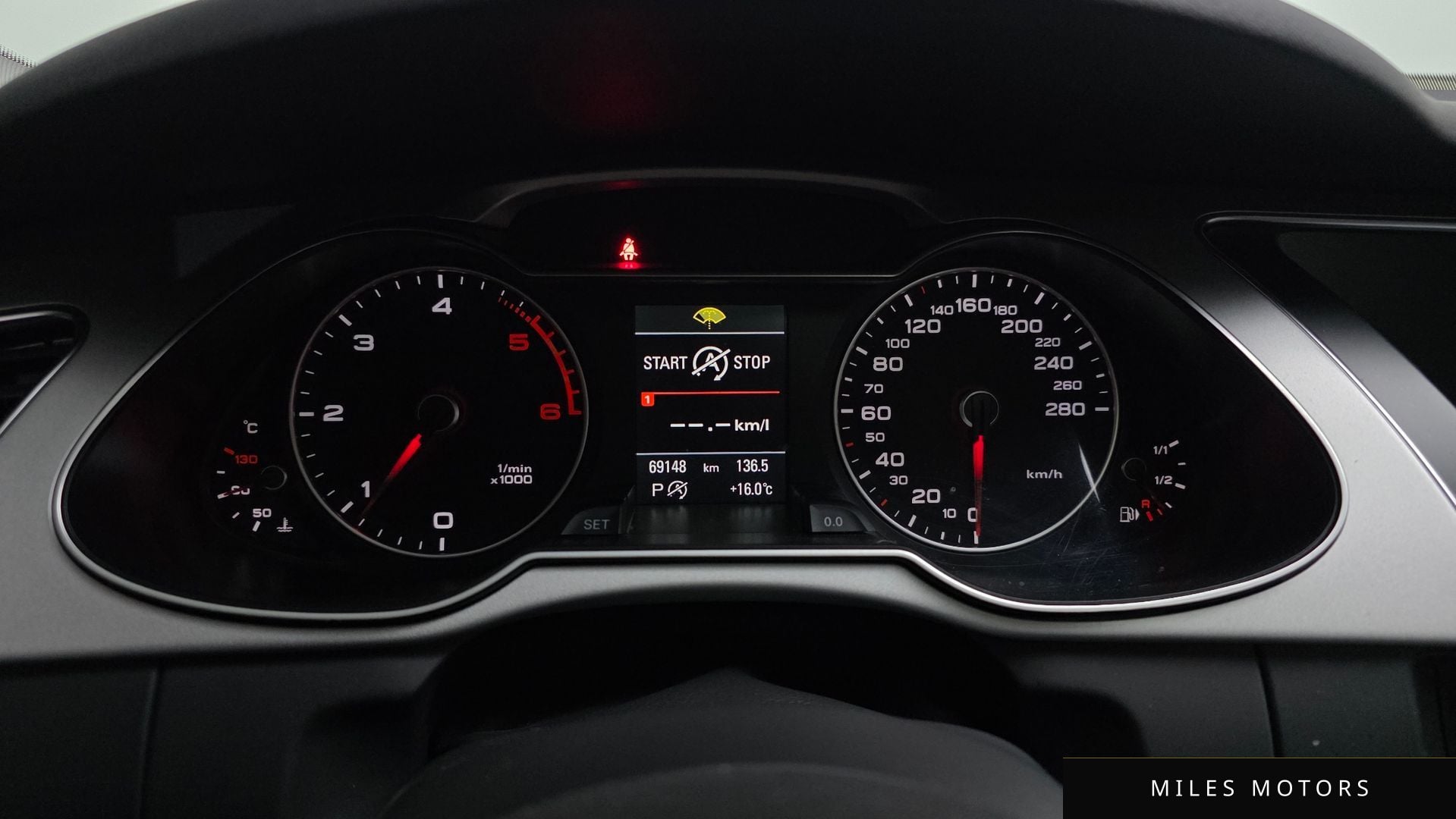 Audi A4 2016 — миниатюра 8