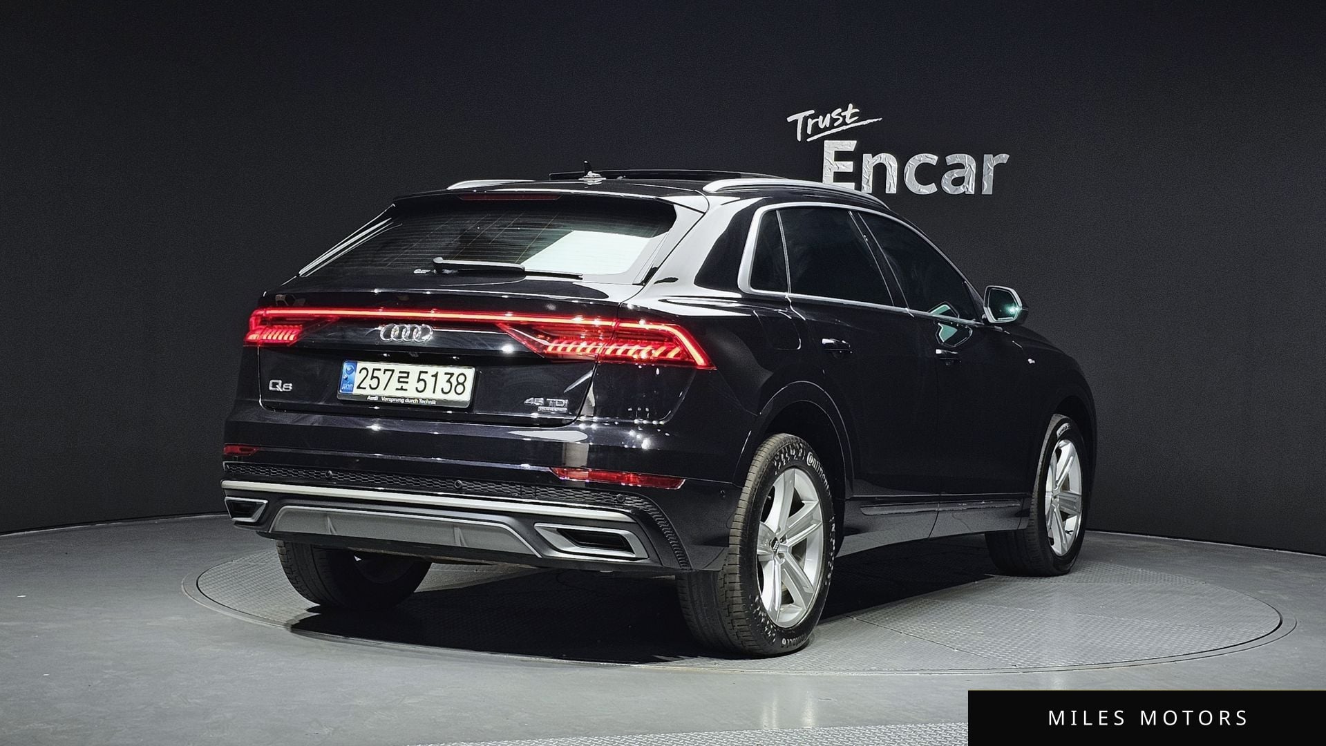 Audi Q8 (4M) 2021 — миниатюра 2