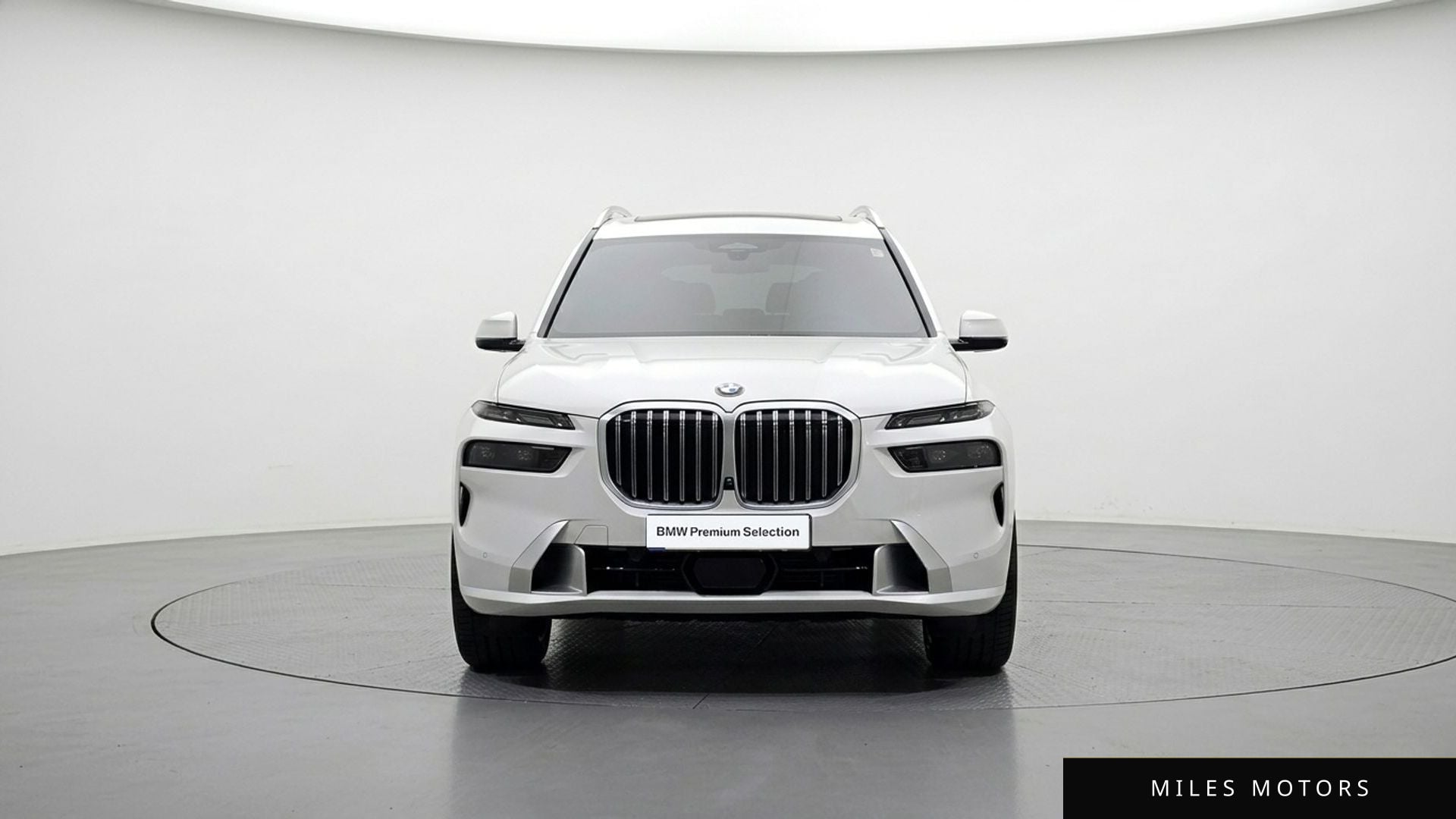 BMW X7 (G07) 2025 — миниатюра 2