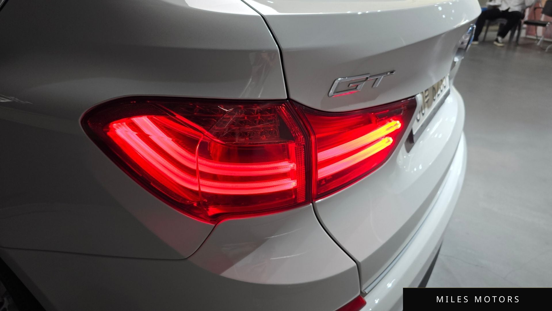 BMW 5 Series GT (F07) 2017 — миниатюра 9