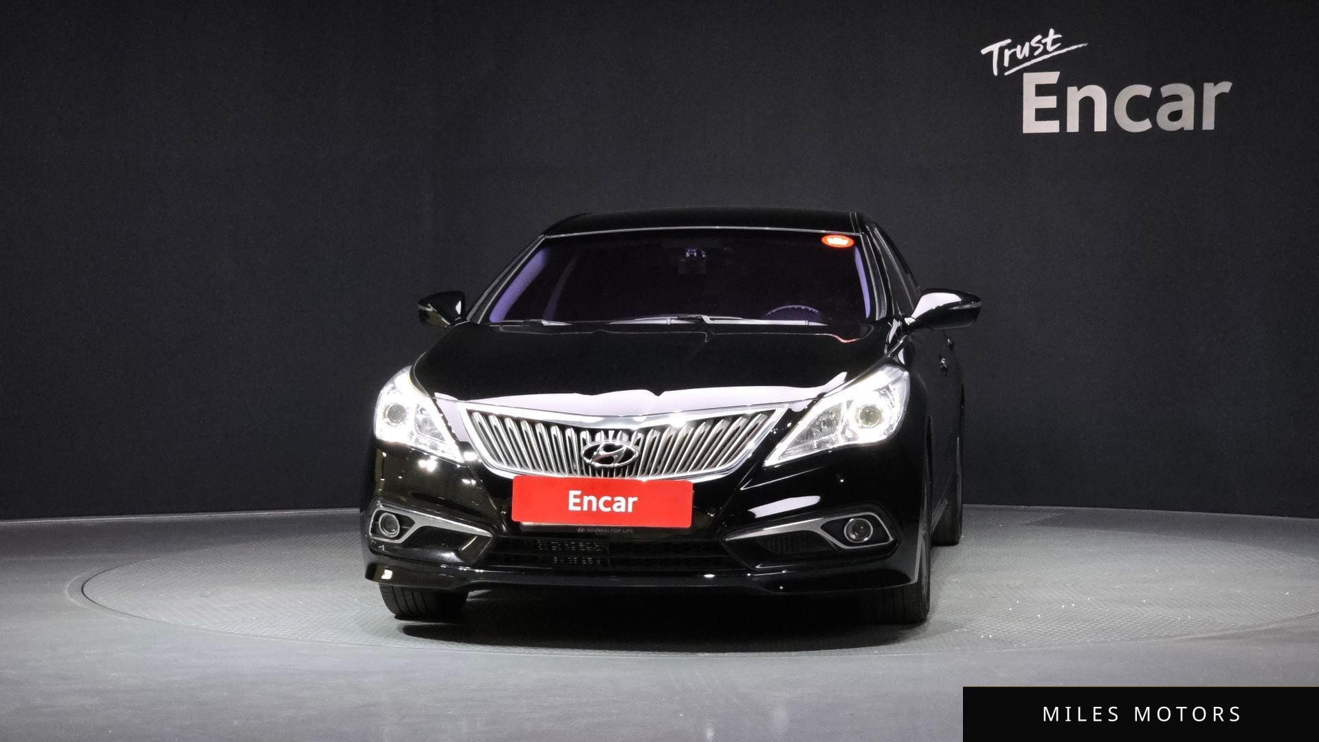 Hyundai Grandeur 2015 — миниатюра 3