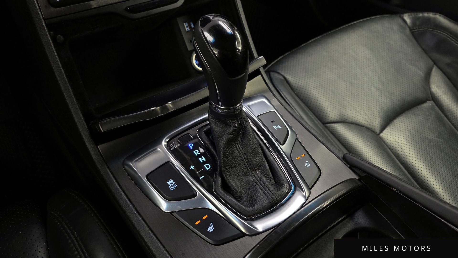 Hyundai Grandeur 2015 — миниатюра 9
