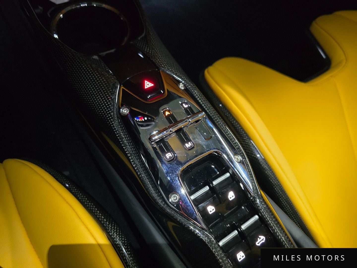 Ferrari 296 GTS 2025 — миниатюра 13