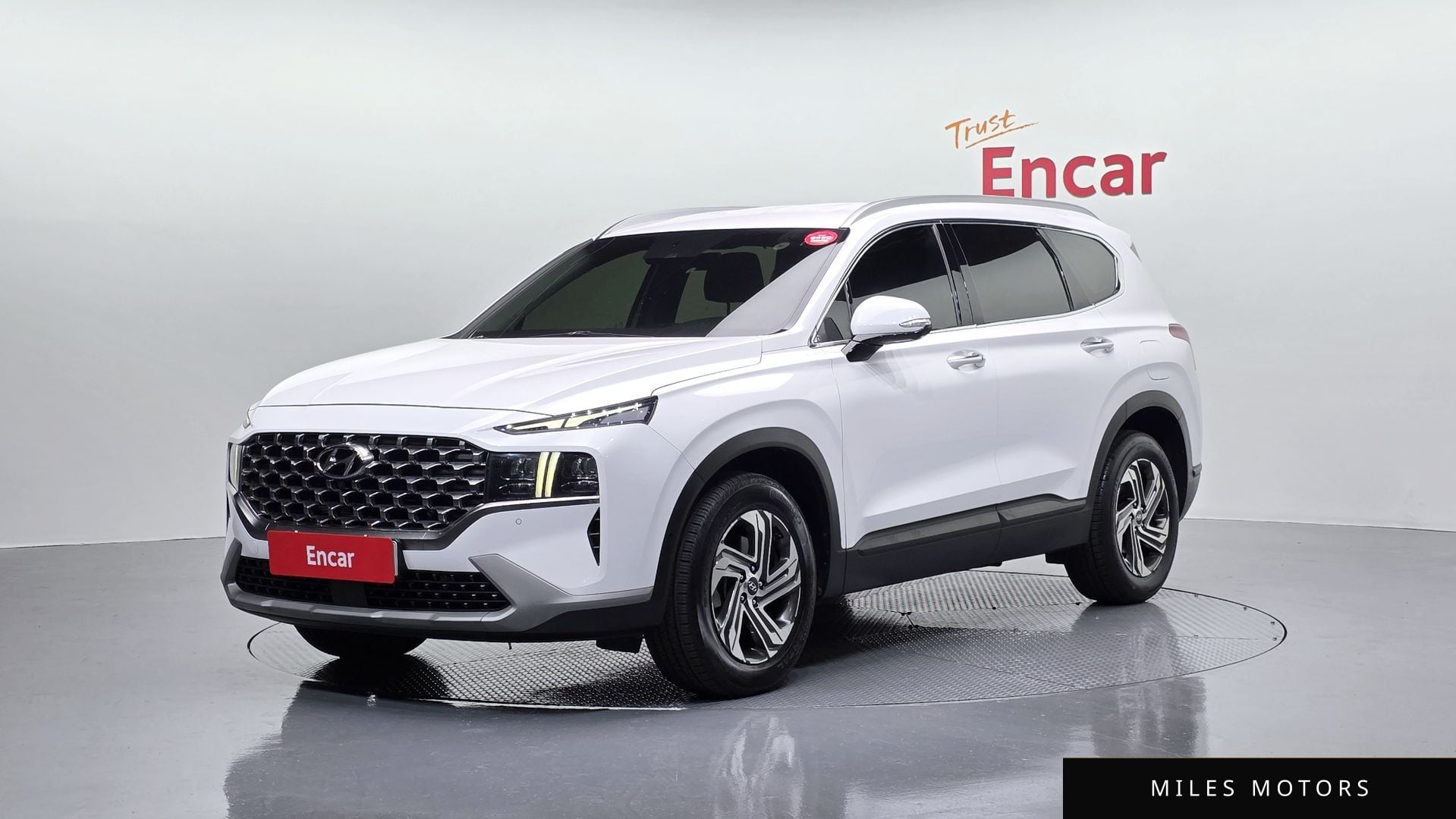 Hyundai Santafe 2022 — фото 1 из 12