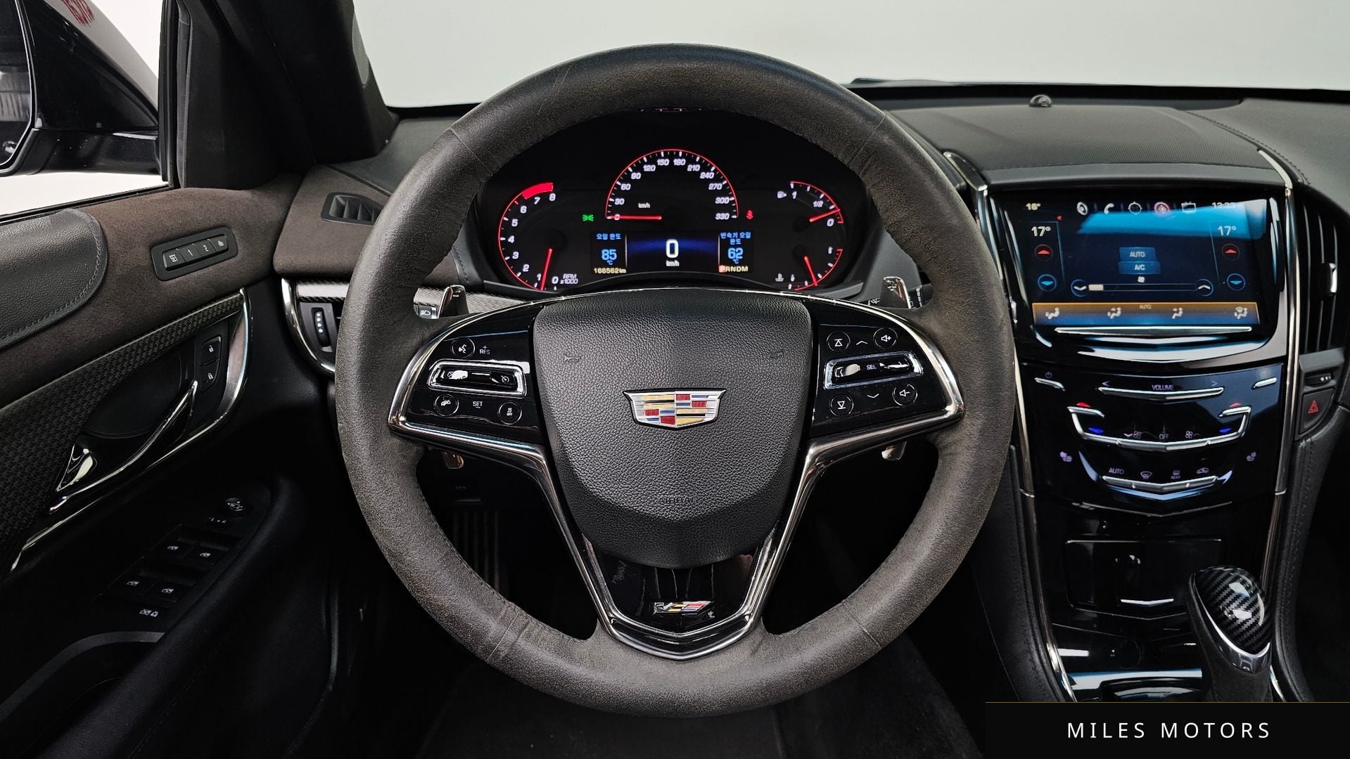 Cadillac ATS-V 2016 — миниатюра 13