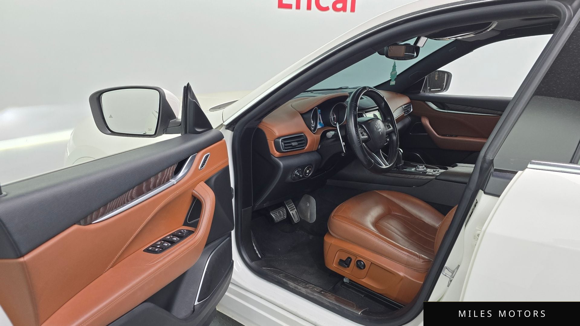 Maserati Levante 2017 — миниатюра 10