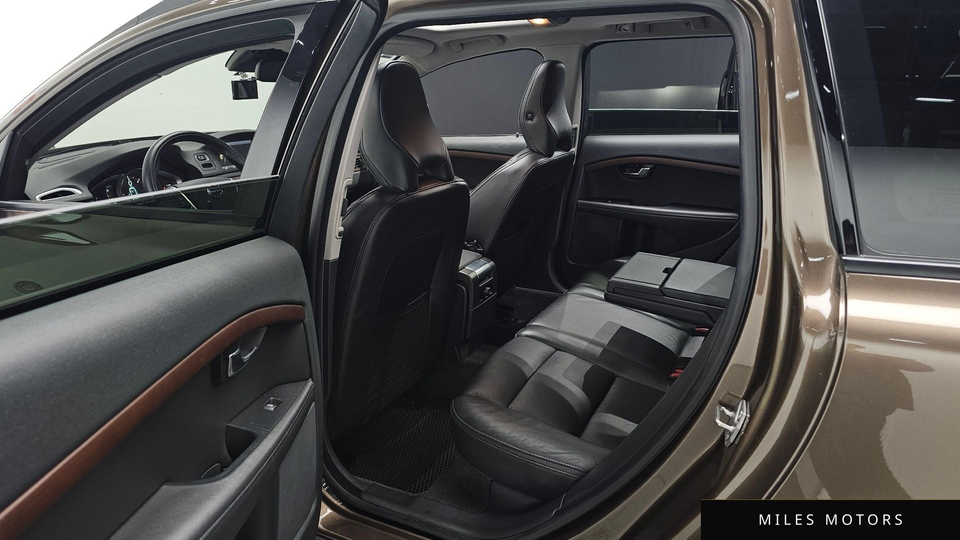 Volvo XC70 2014 — миниатюра 12