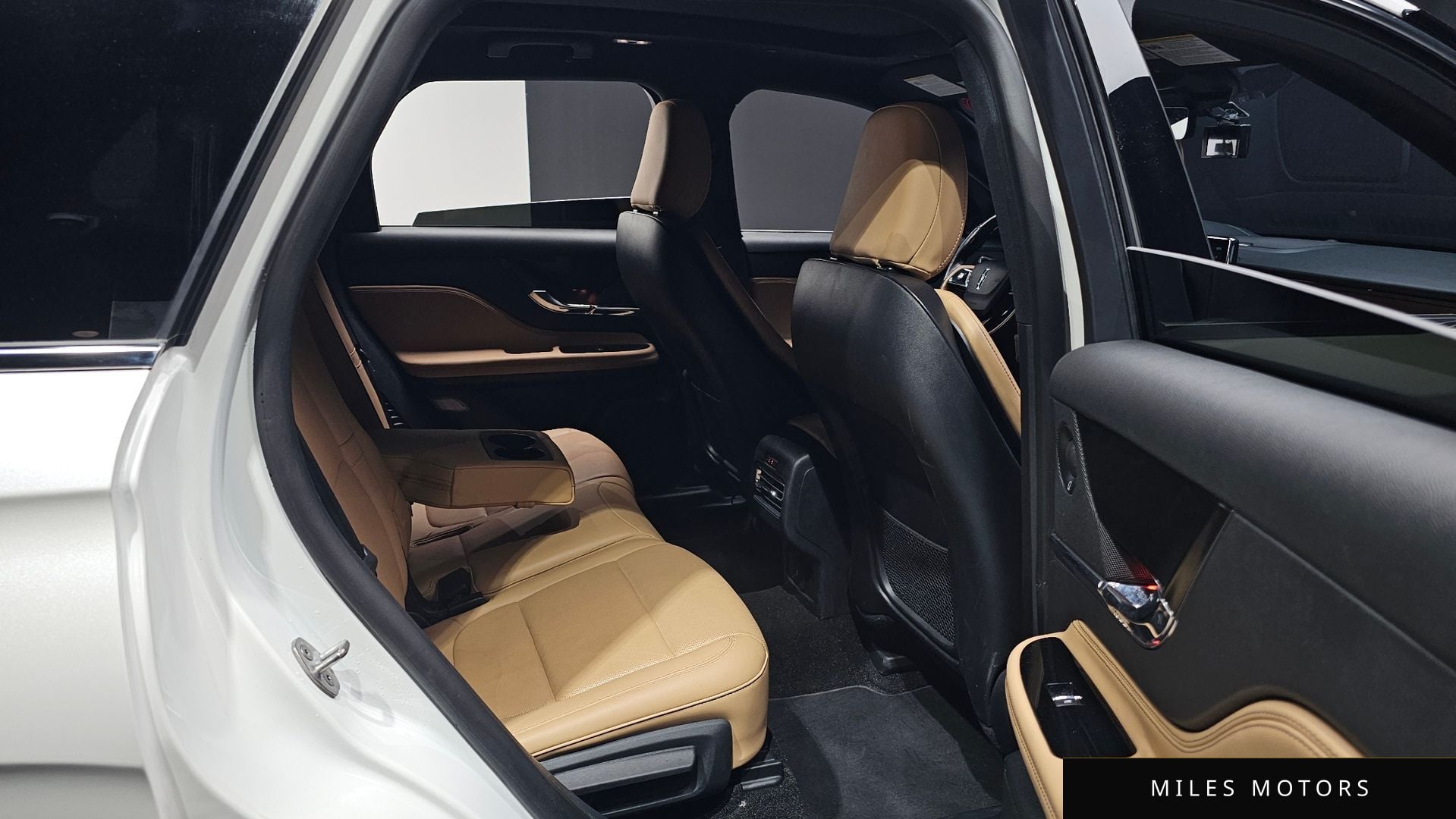 Lincoln 코세어 2022 — миниатюра 16