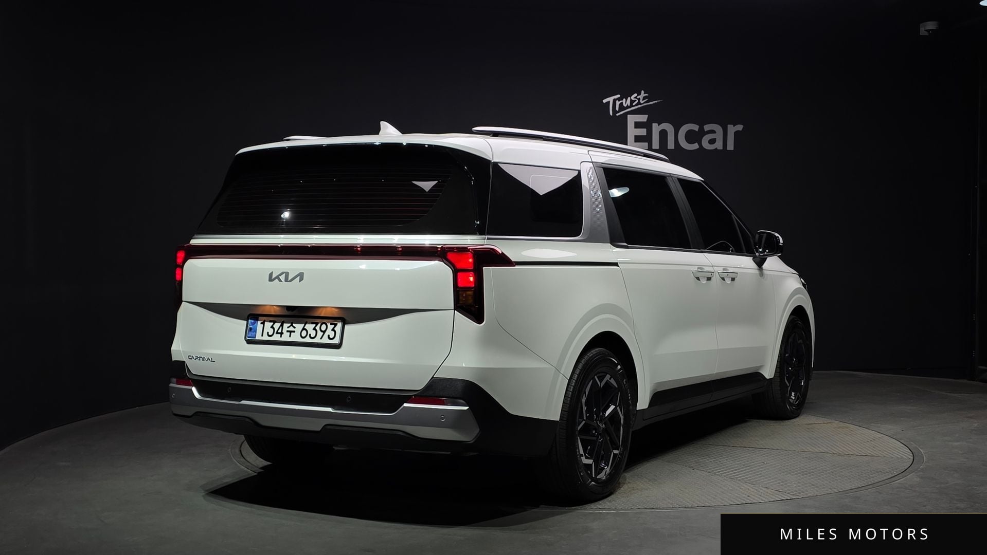 Kia Canival 2025 — миниатюра 2