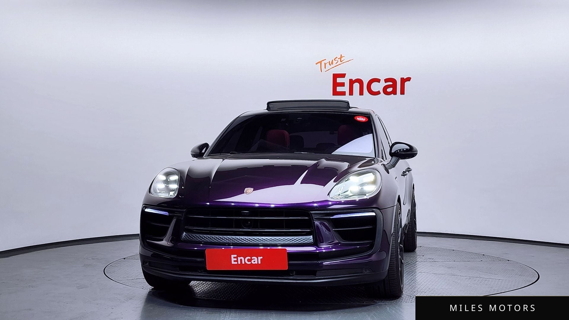 Porsche Macan 2020 — миниатюра 3