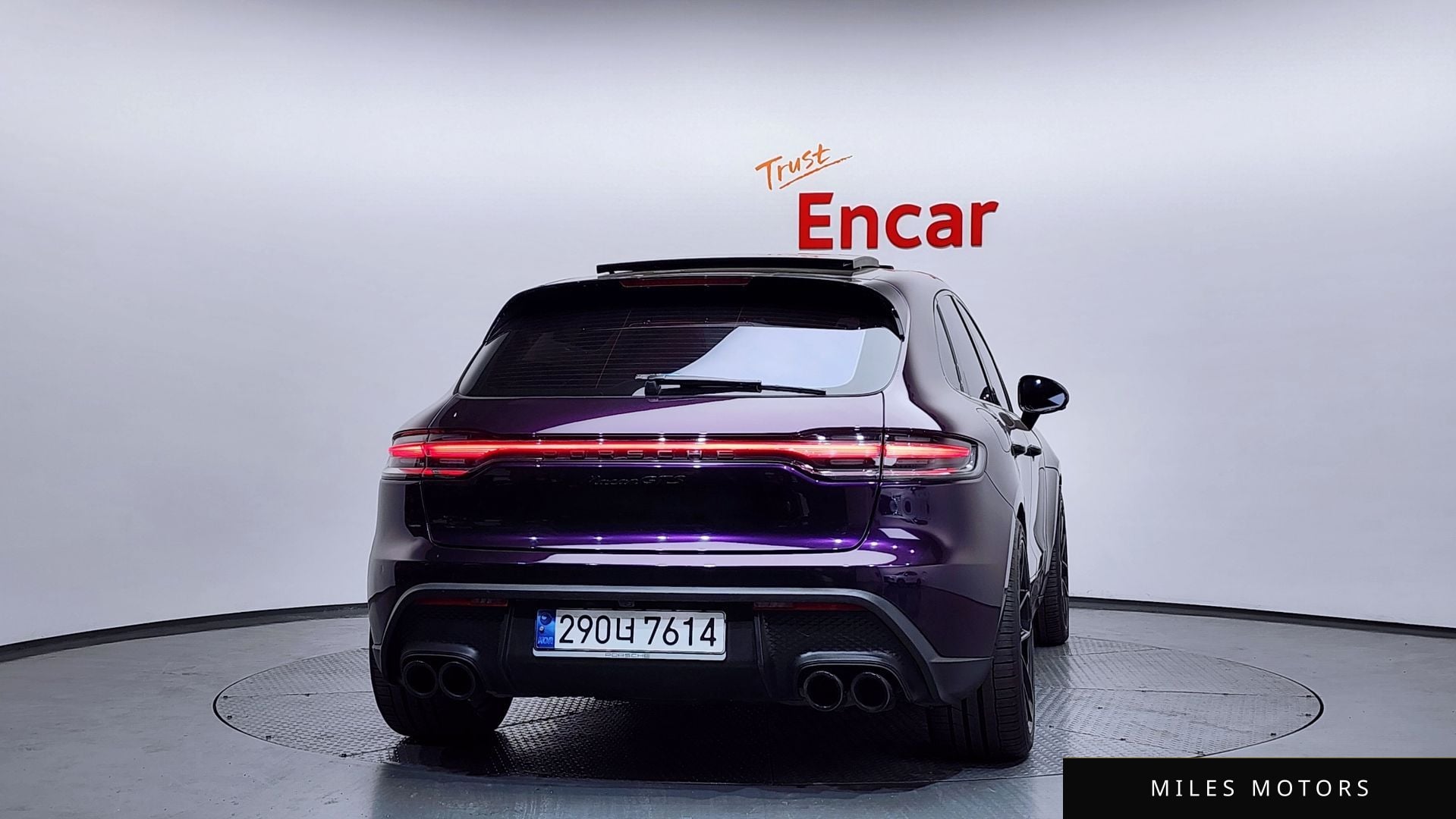 Porsche Macan 2020 — миниатюра 4