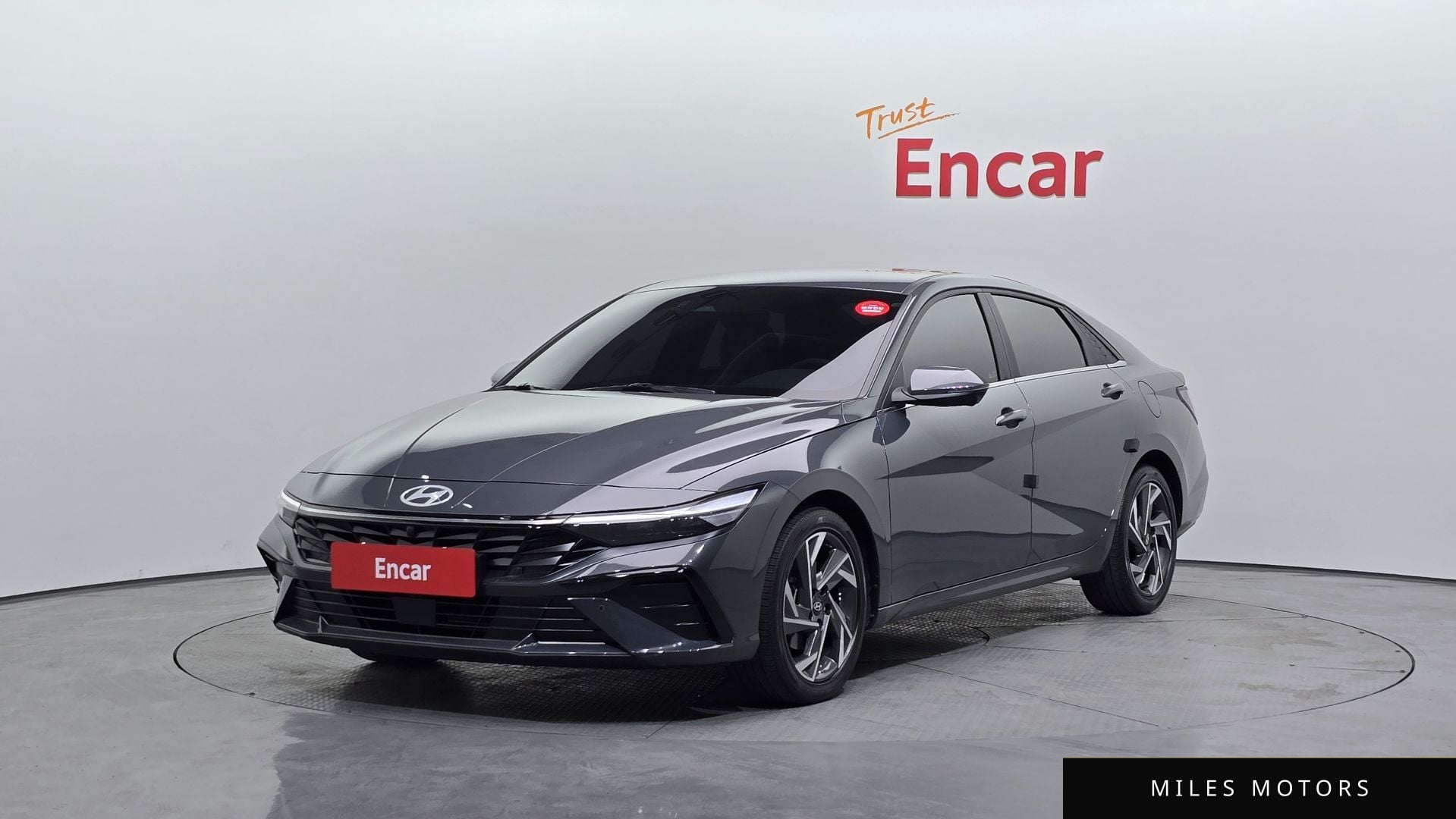 Hyundai AVANTE 2024 — фото 1 из 12