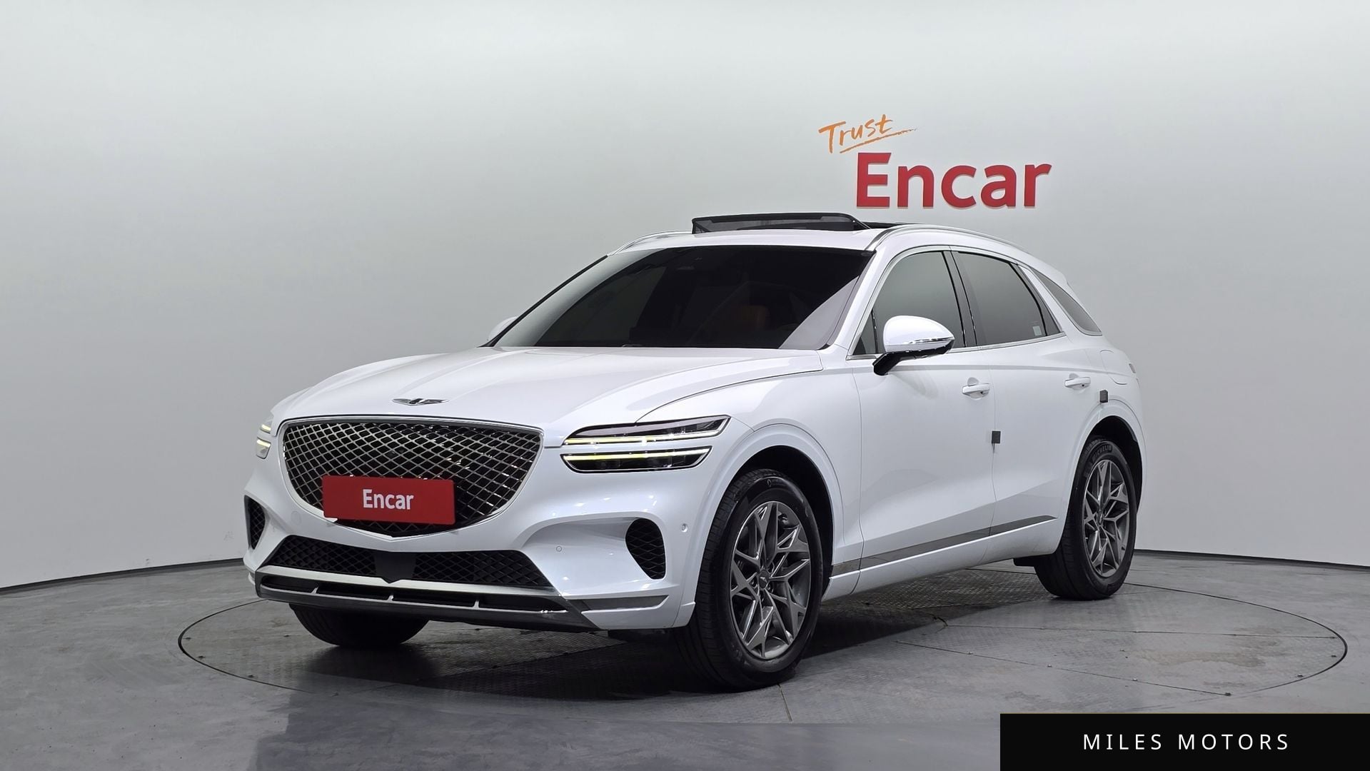 Genesis GV70 2023 — фото 1 из 12