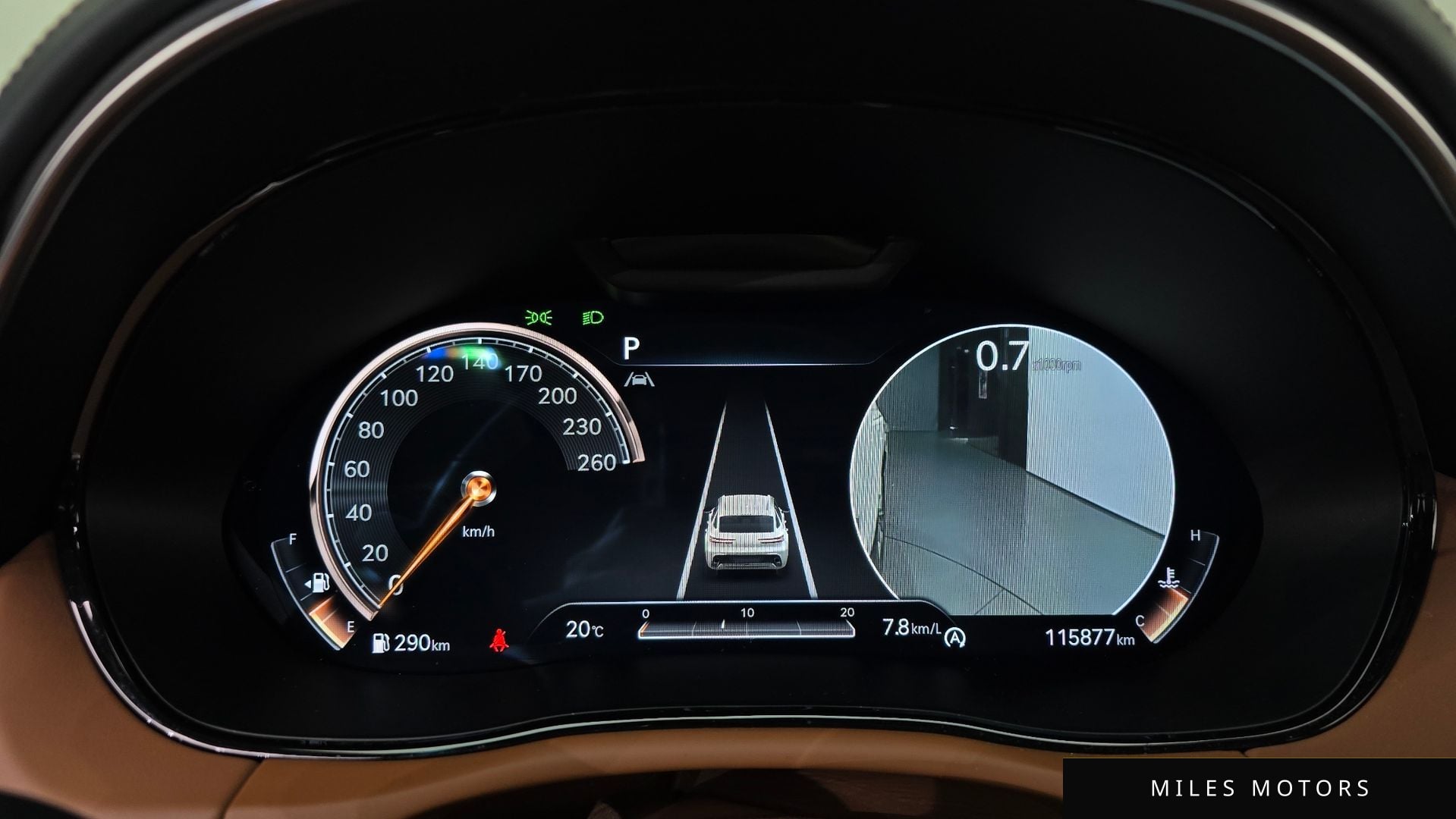 Genesis GV70 2023 — миниатюра 8