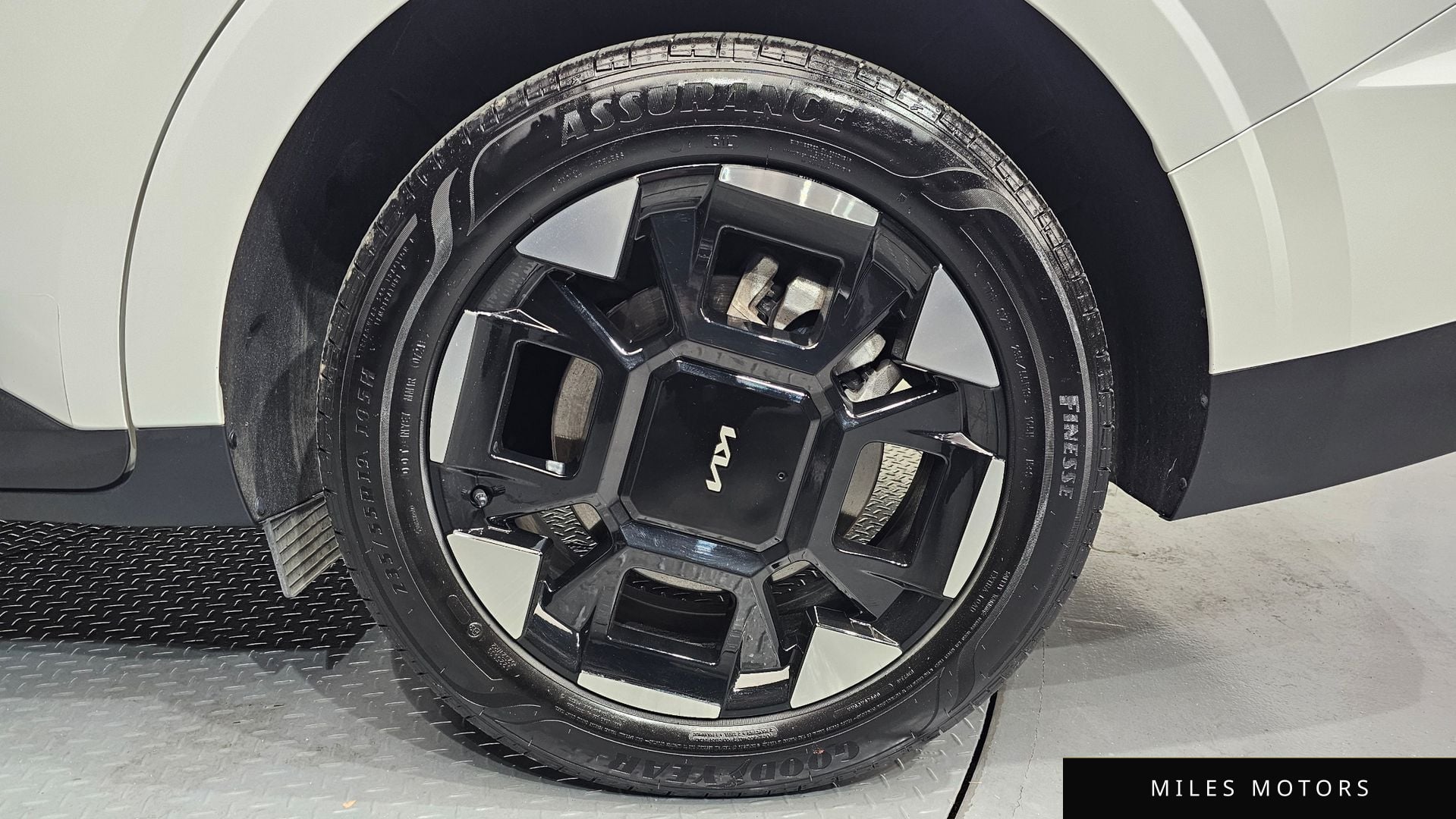 Kia Canival 2024 — миниатюра 7