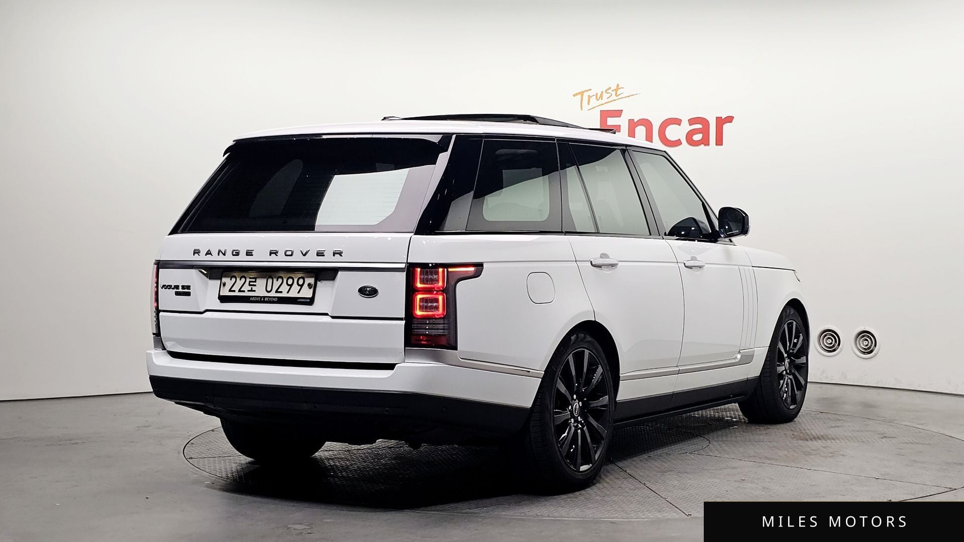 Land Rover Range Rover 2016 — миниатюра 2