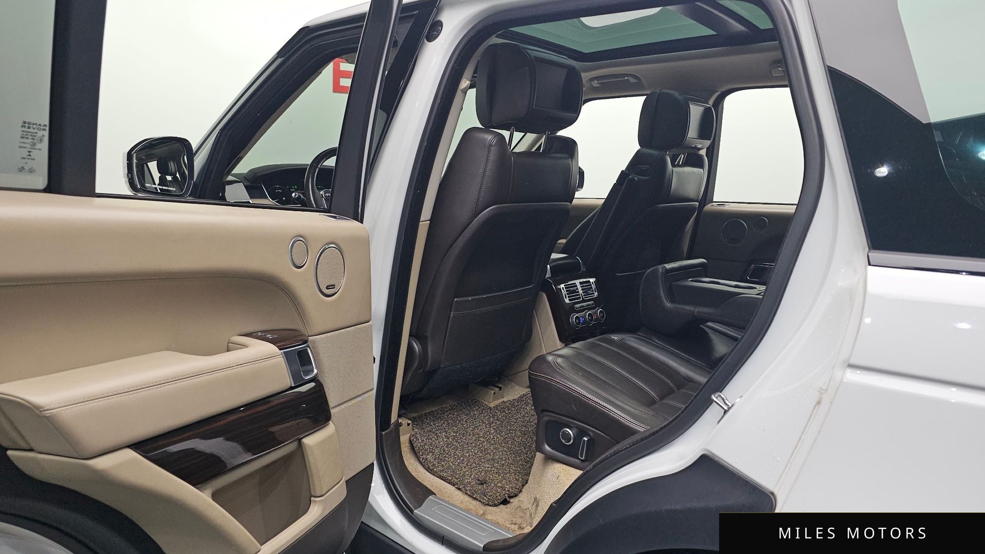Land Rover Range Rover 2016 — миниатюра 11