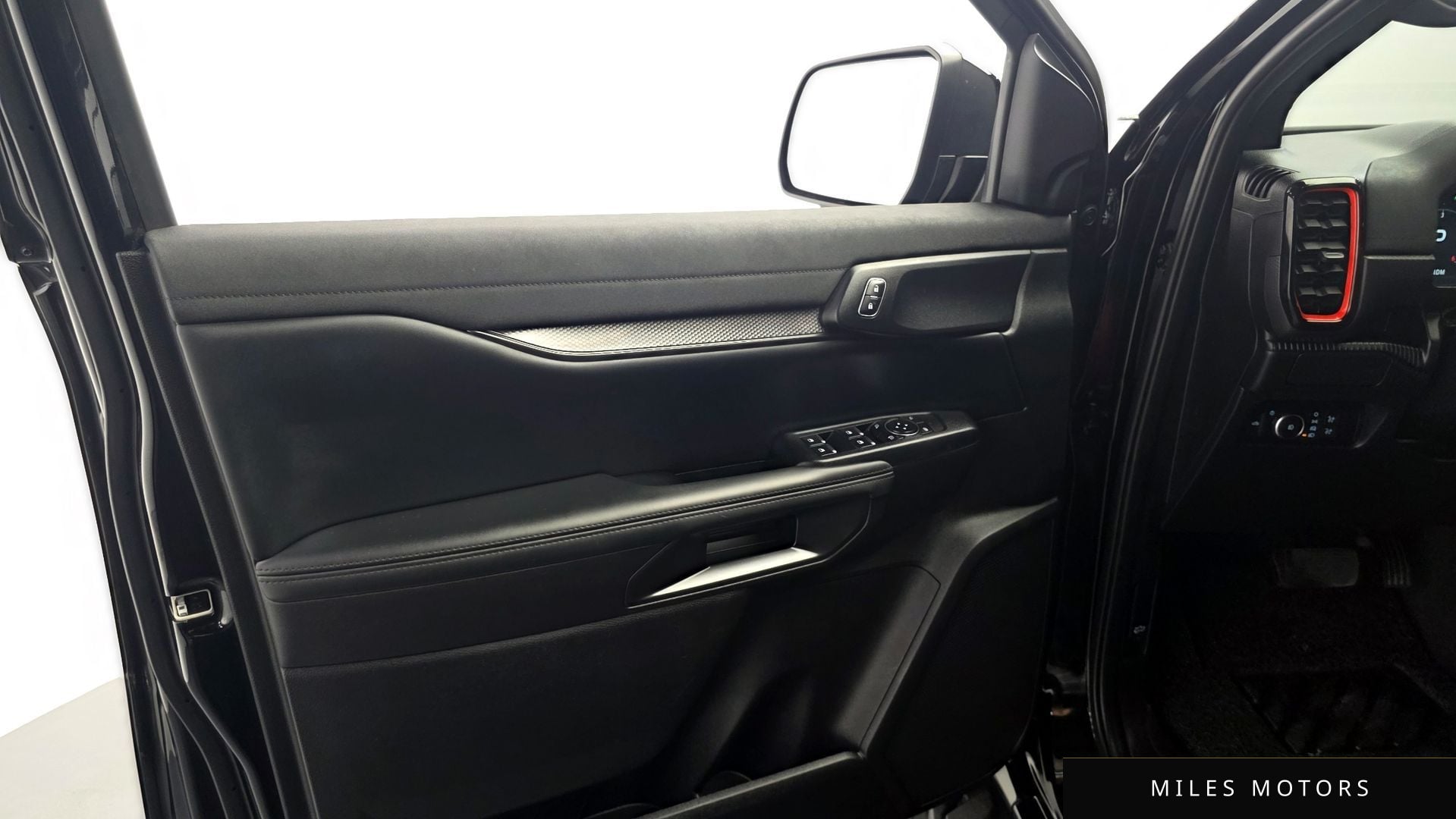 Ford Ranger 2025 — миниатюра 14