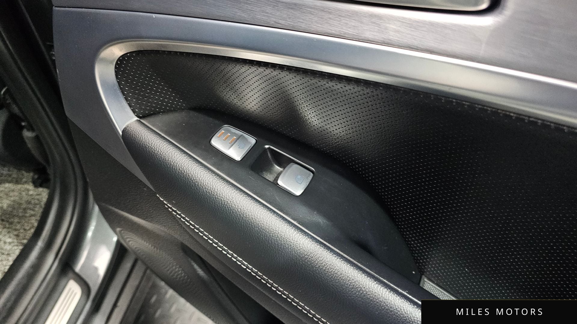 Genesis G70 2020 — миниатюра 18