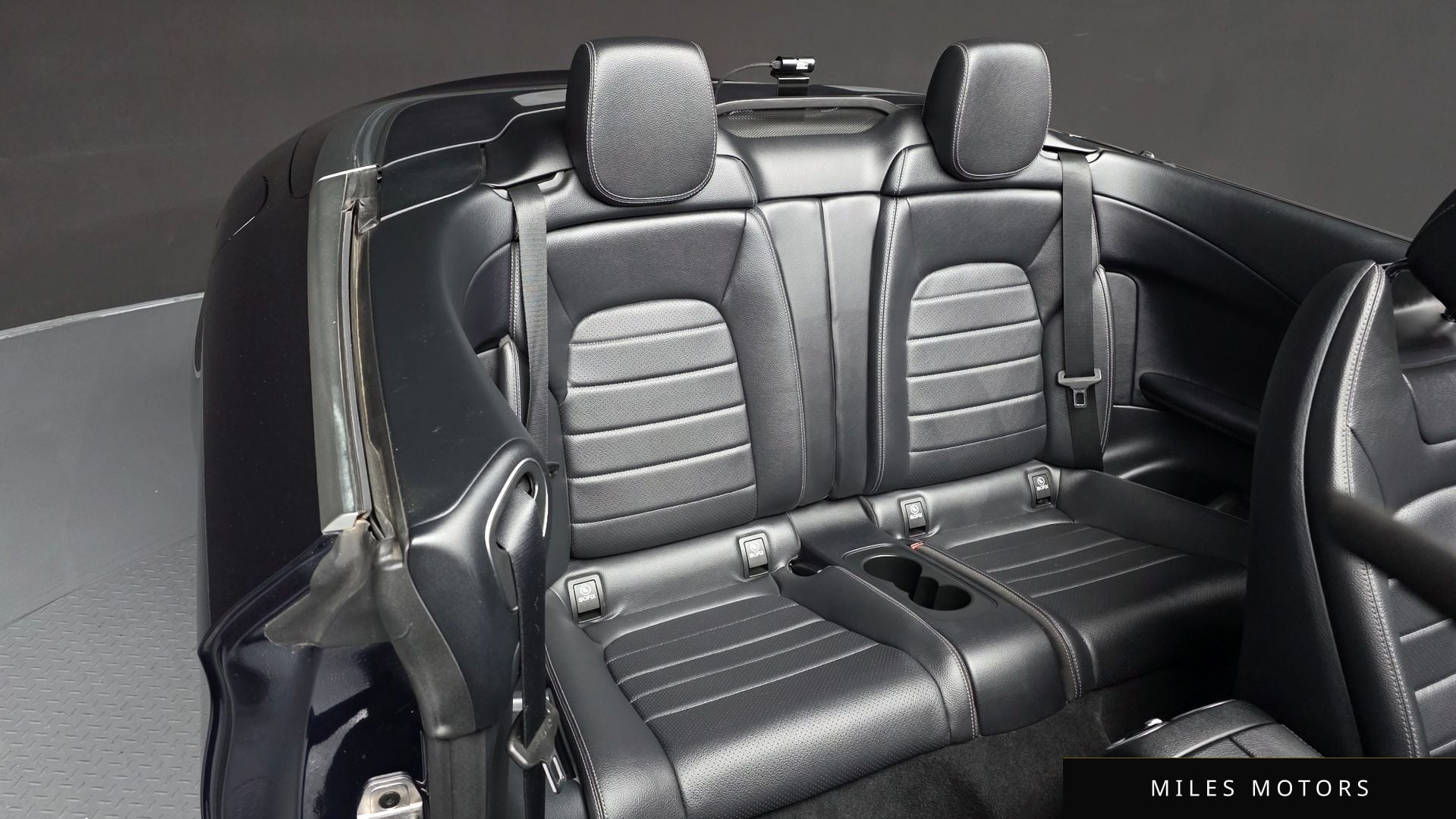 Mercedes-Benz C-Class W205 2018 — миниатюра 18