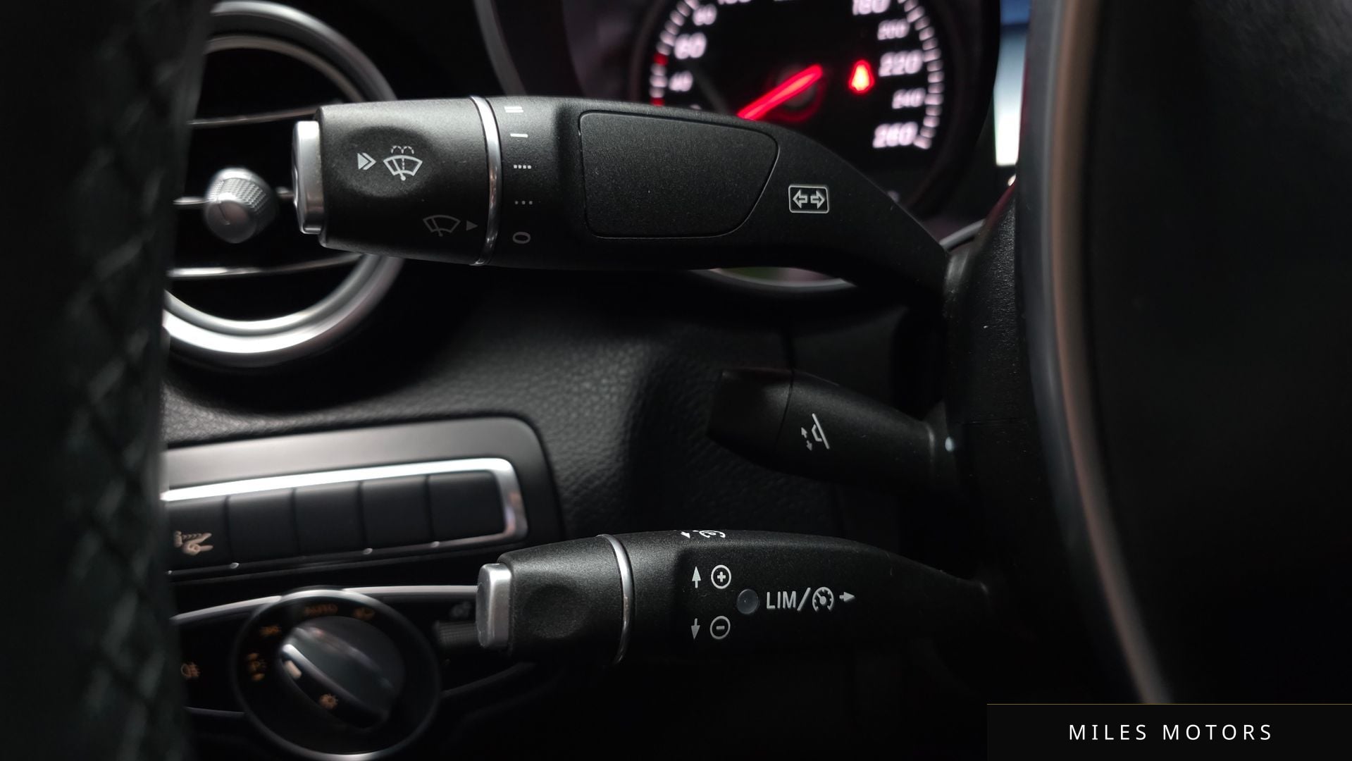 Mercedes-Benz C-Class W205 2018 — миниатюра 24