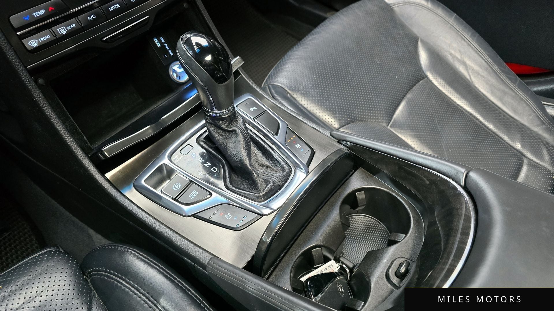 Hyundai Grandeur 2016 — миниатюра 9