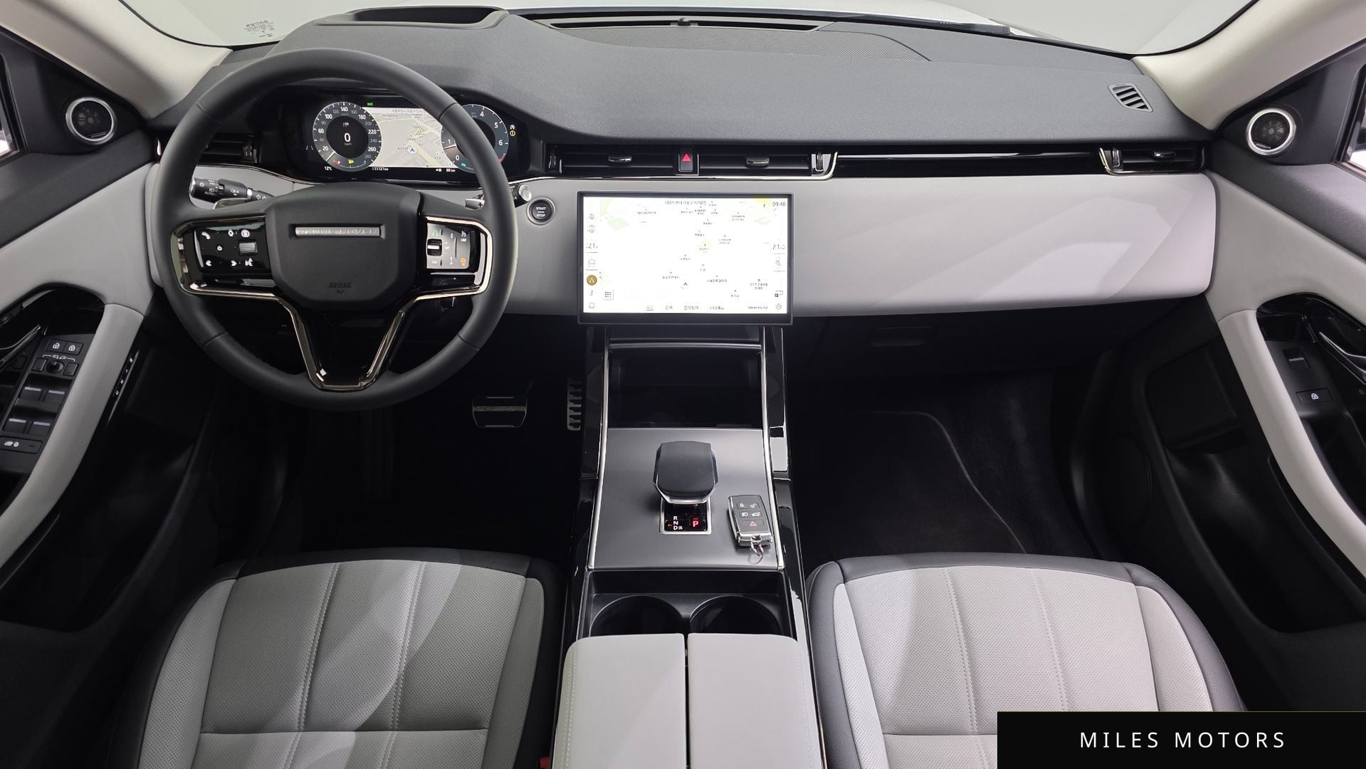 Land Rover Range Rover Evoque 2025 — миниатюра 4