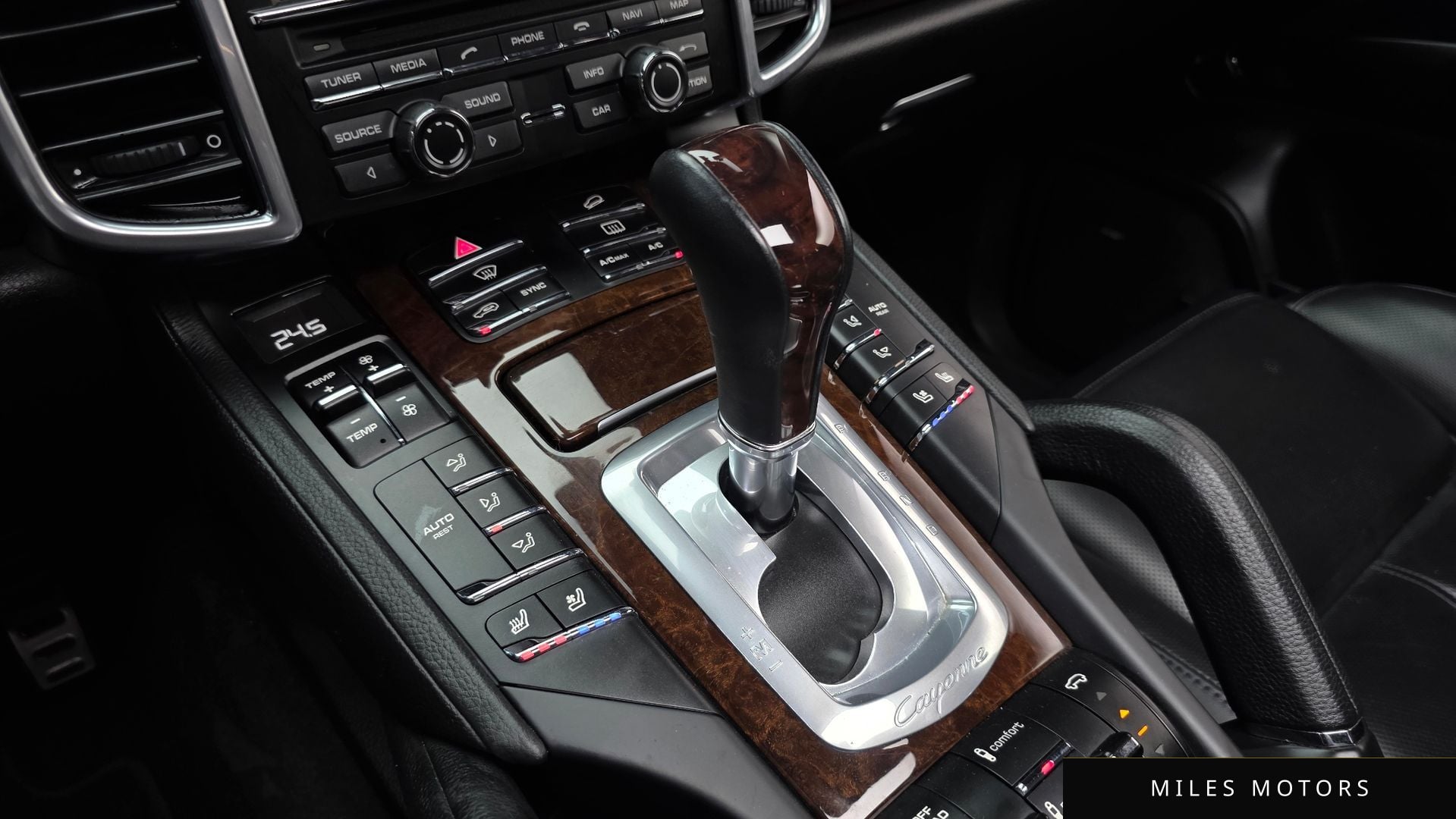 Porsche 카이엔 2014 — миниатюра 9