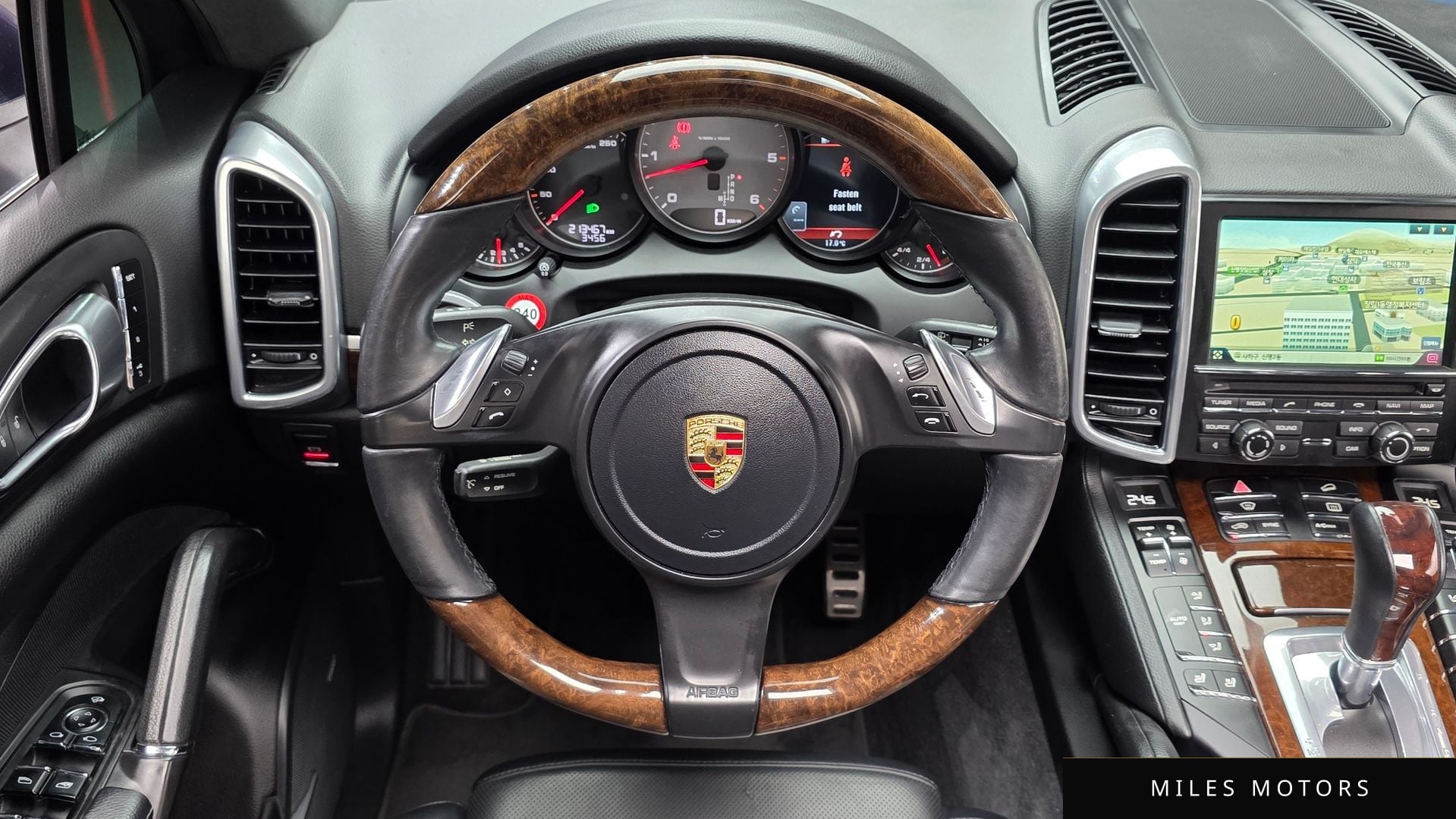 Porsche 카이엔 2014 — миниатюра 13