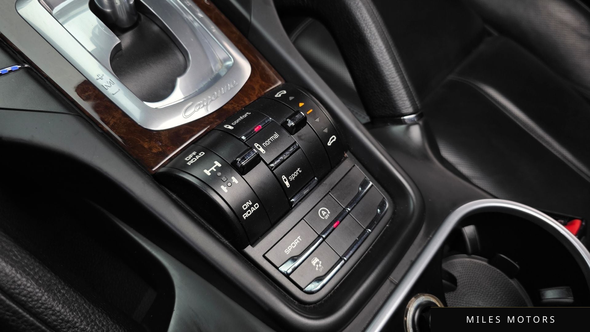 Porsche 카이엔 2014 — миниатюра 16