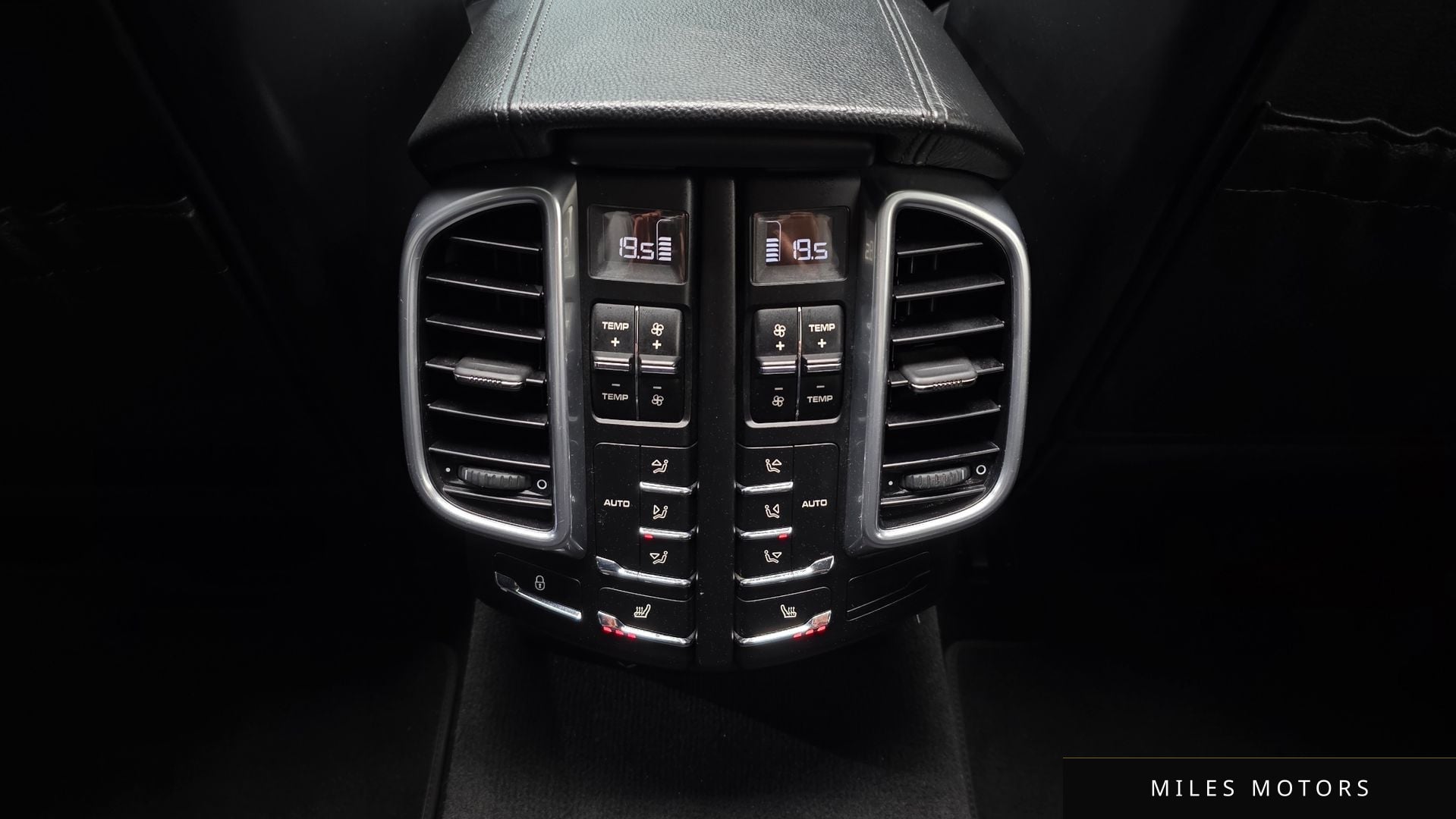 Porsche 카이엔 2014 — миниатюра 18